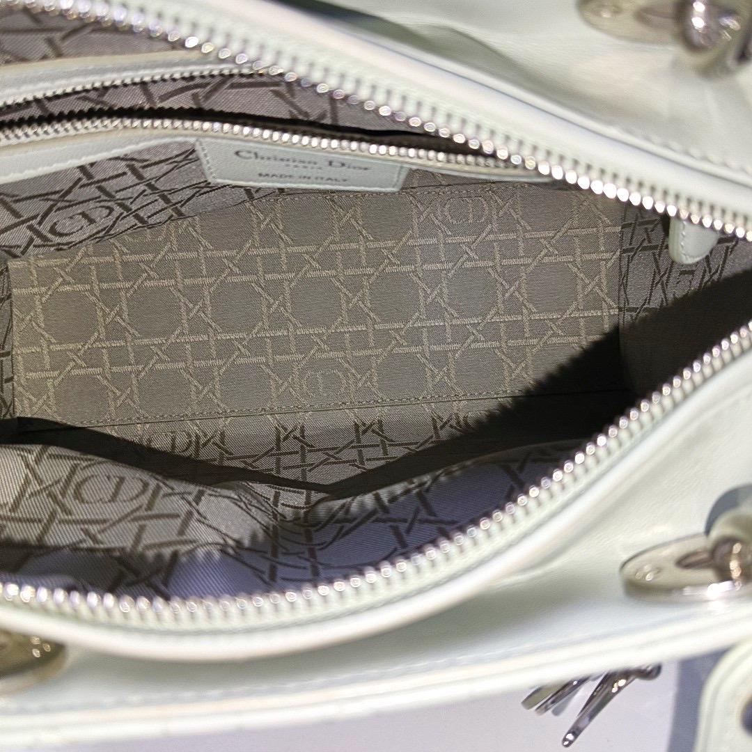 Lady Dior Medium Mint Green Lambskin Leather Silver Hardware For Sale 4
