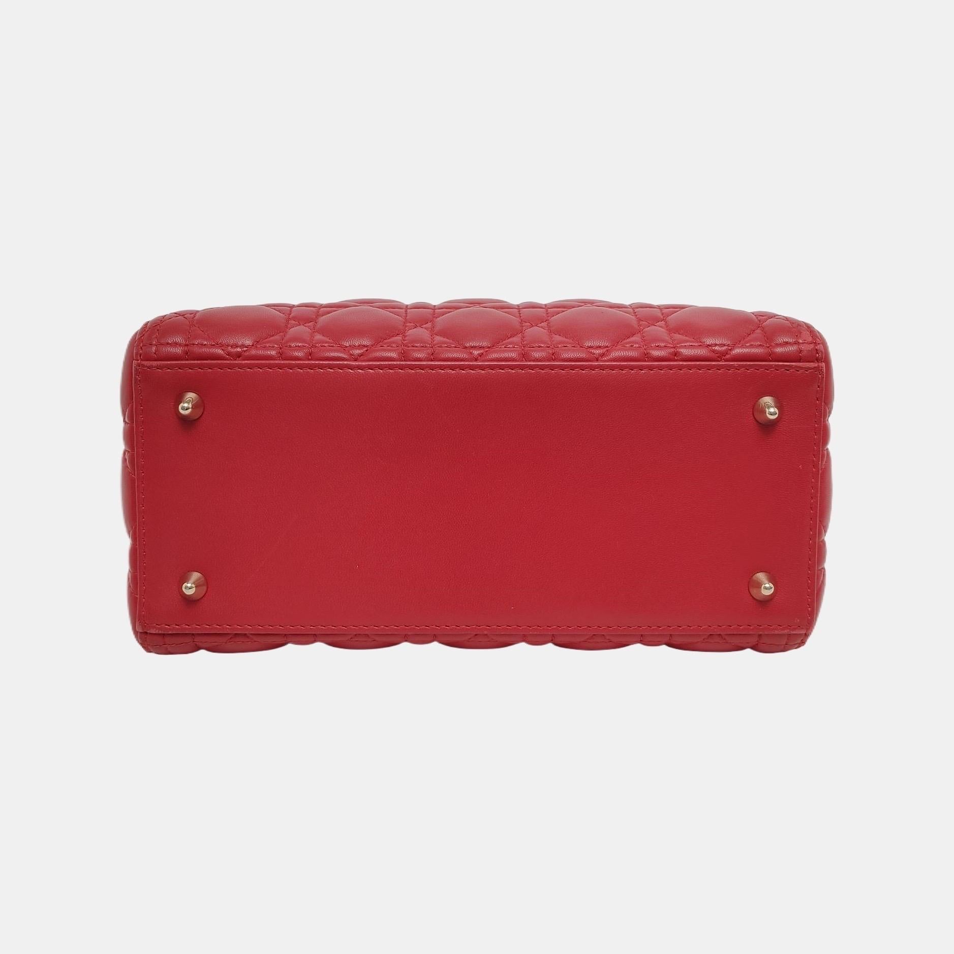 Lady Dior Medium Red Lambskin Leather Gold Hardware Leather Strap In Good Condition For Sale In AUBERVILLIERS, FR