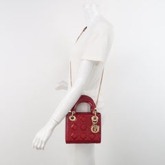 Lady Dior Mini 2019 Rojo Borgoña Charol Herraje Dorado Correa Cadena