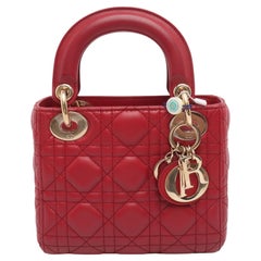 Lady Dior Mini Rotes Lammfell Leder Gold HW Kettenriemen von Lady Dior