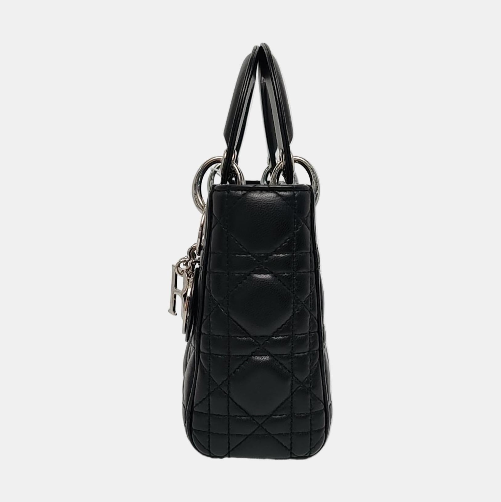 Noir Lady Dior Mini en cuir d'agneau noir avec accessoires en argent 2016 en vente