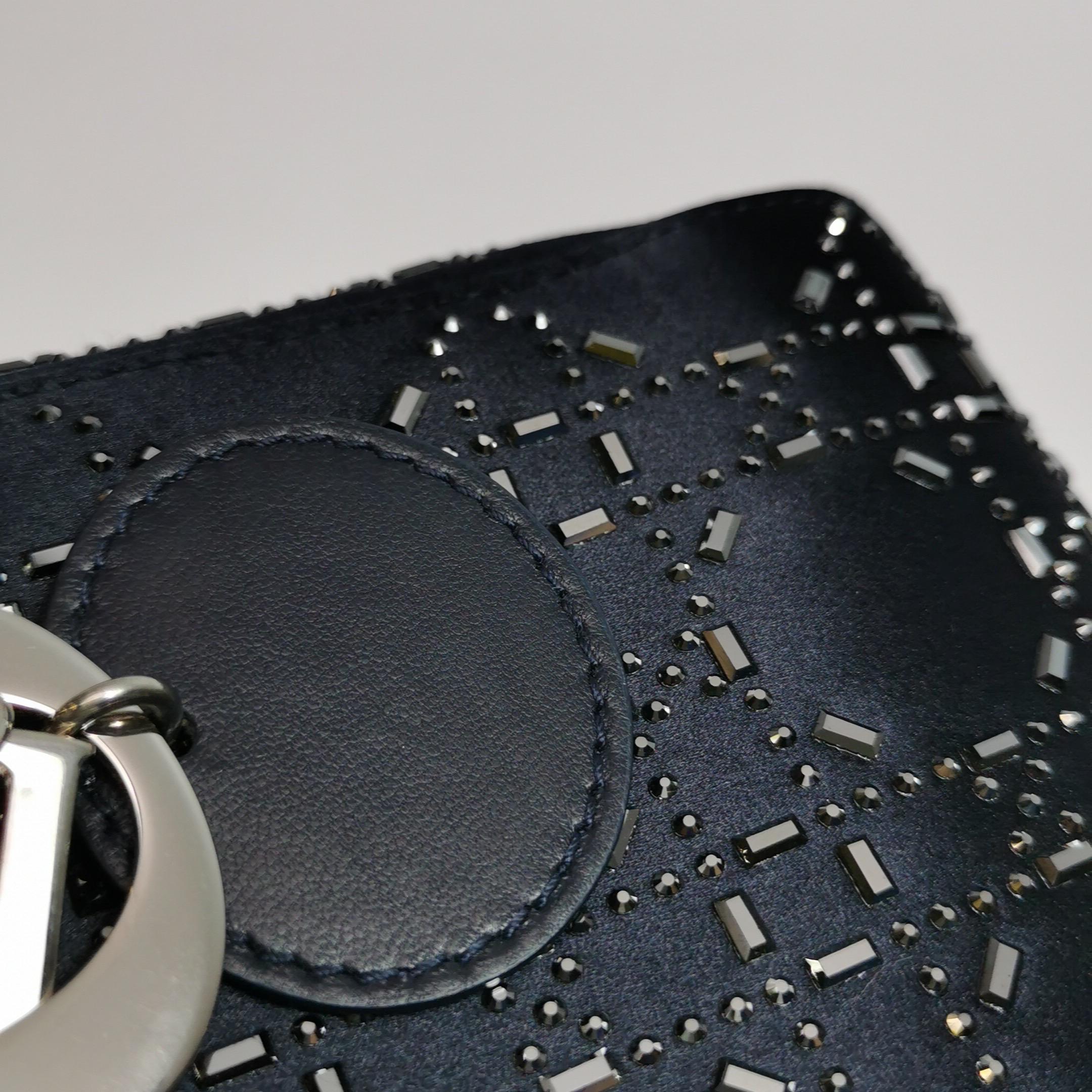 Lady Dior Mini Schwarze Seide mit Kristallen Silberne Hardware im Angebot 13