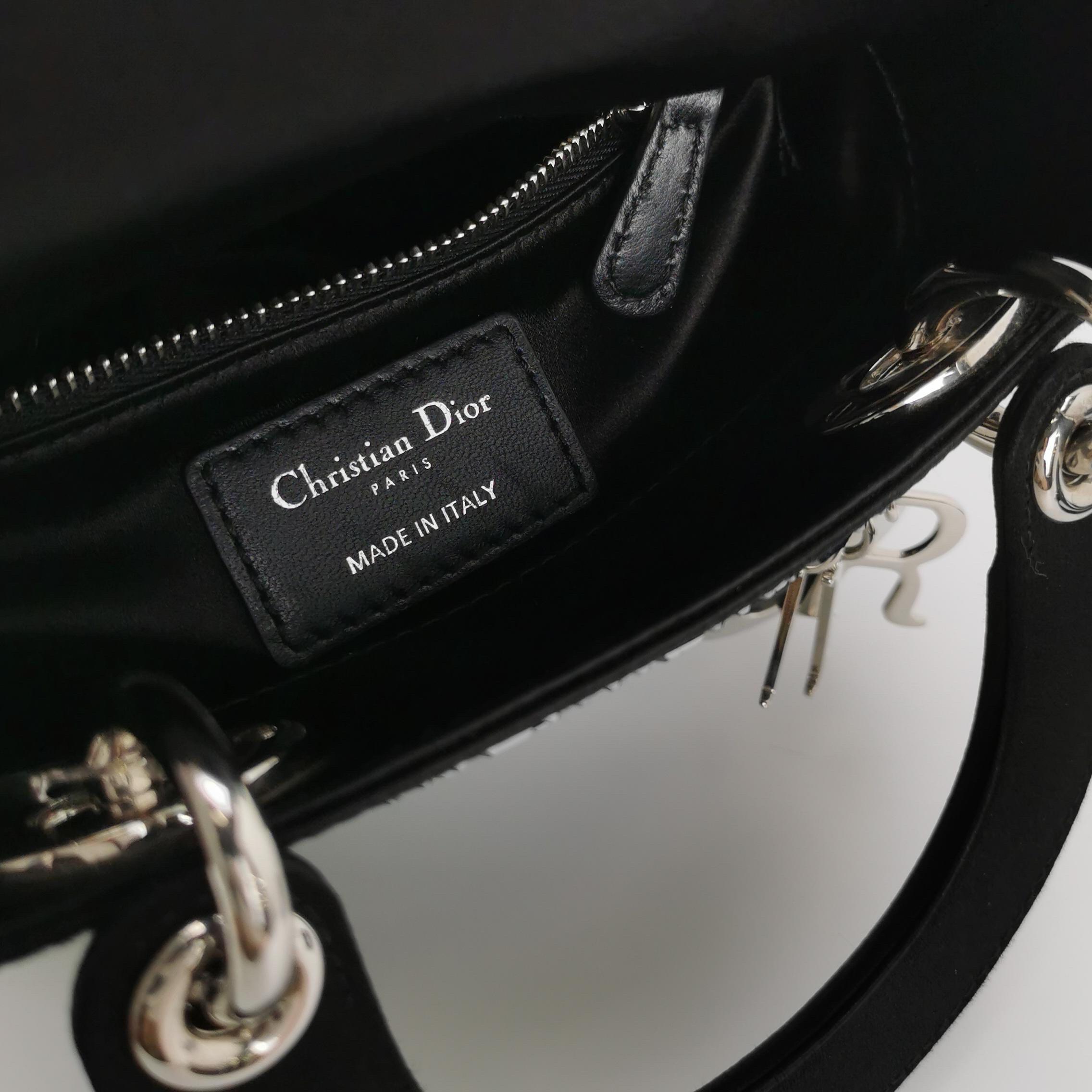 Lady Dior Mini in seta nera con cristalli e hardware in argento in vendita 2