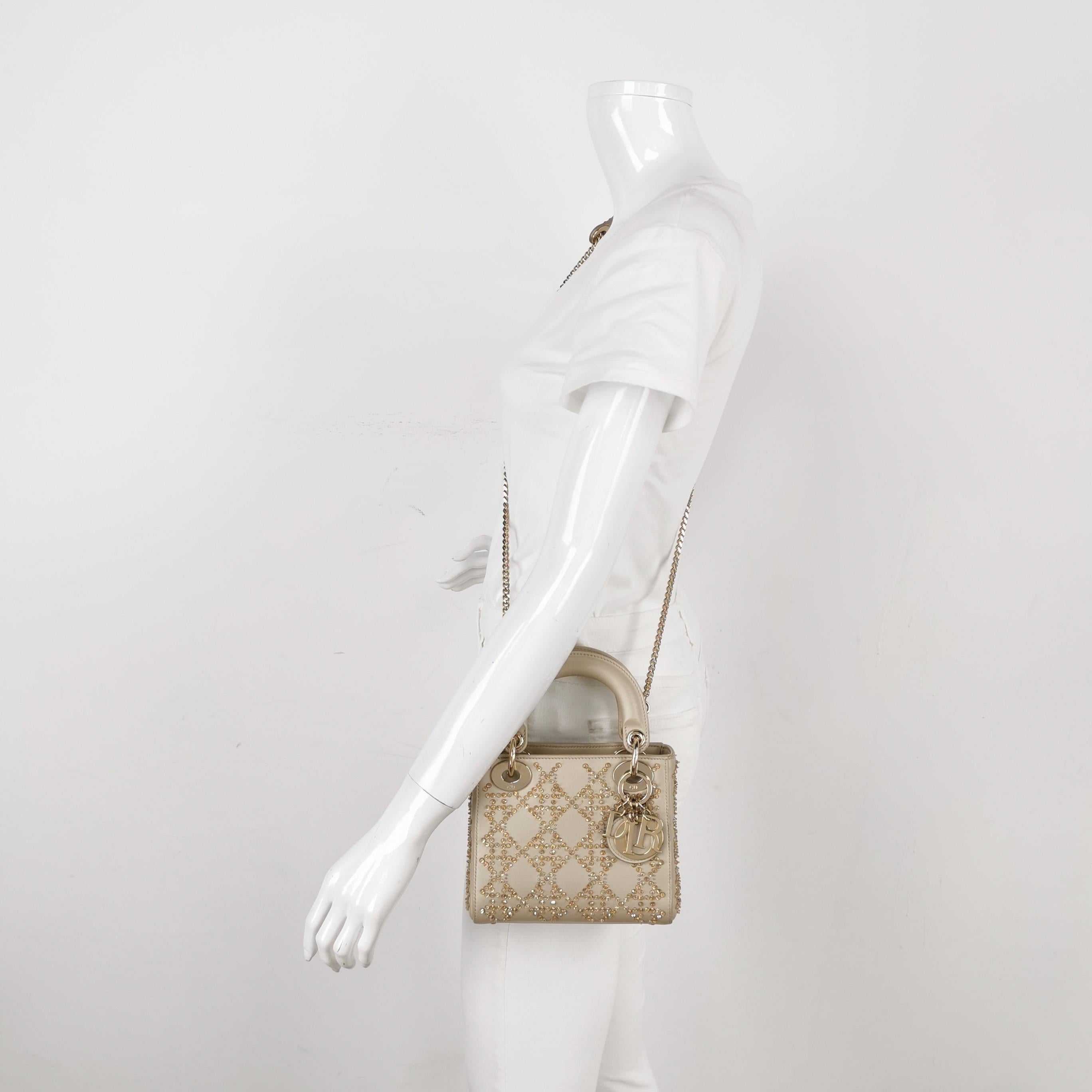 Lady Dior Mini Gold Kalbsleder mit Kristallen Gold Hardware 2020 (Braun) im Angebot