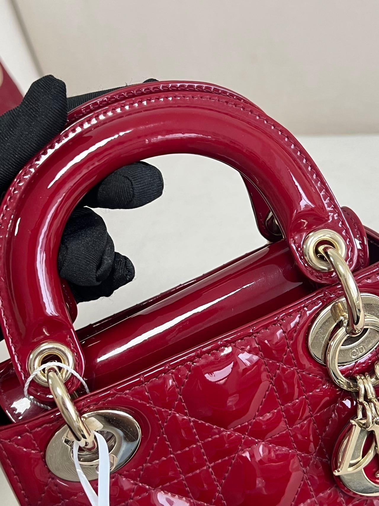 Lady Dior Mini Handbag Burgundy Red Patent Leather Gold-tone Chain Strap 2020 For Sale 12