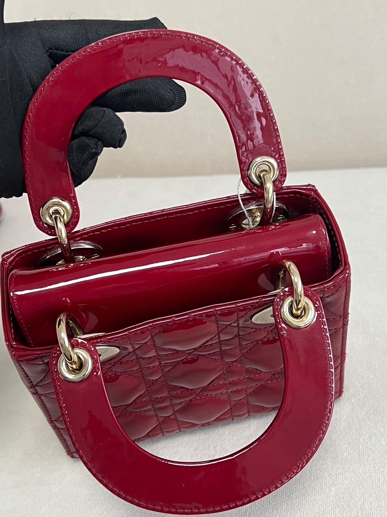 Lady Dior Mini Handbag Burgundy Red Patent Leather Gold-tone Chain Strap 2020 For Sale 15
