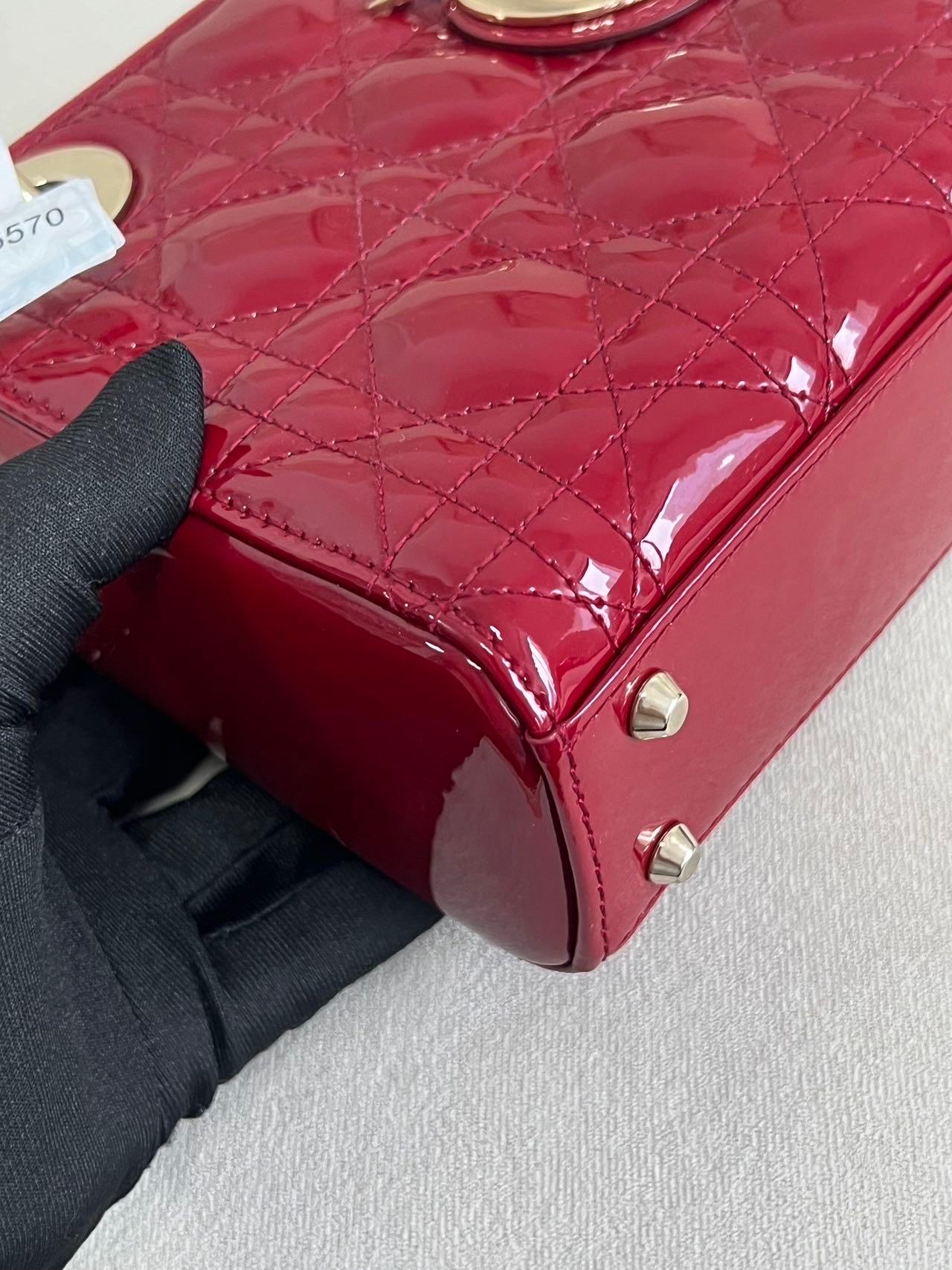 Lady Dior Mini Handbag Burgundy Red Patent Leather Gold-tone Chain Strap 2020 For Sale 3