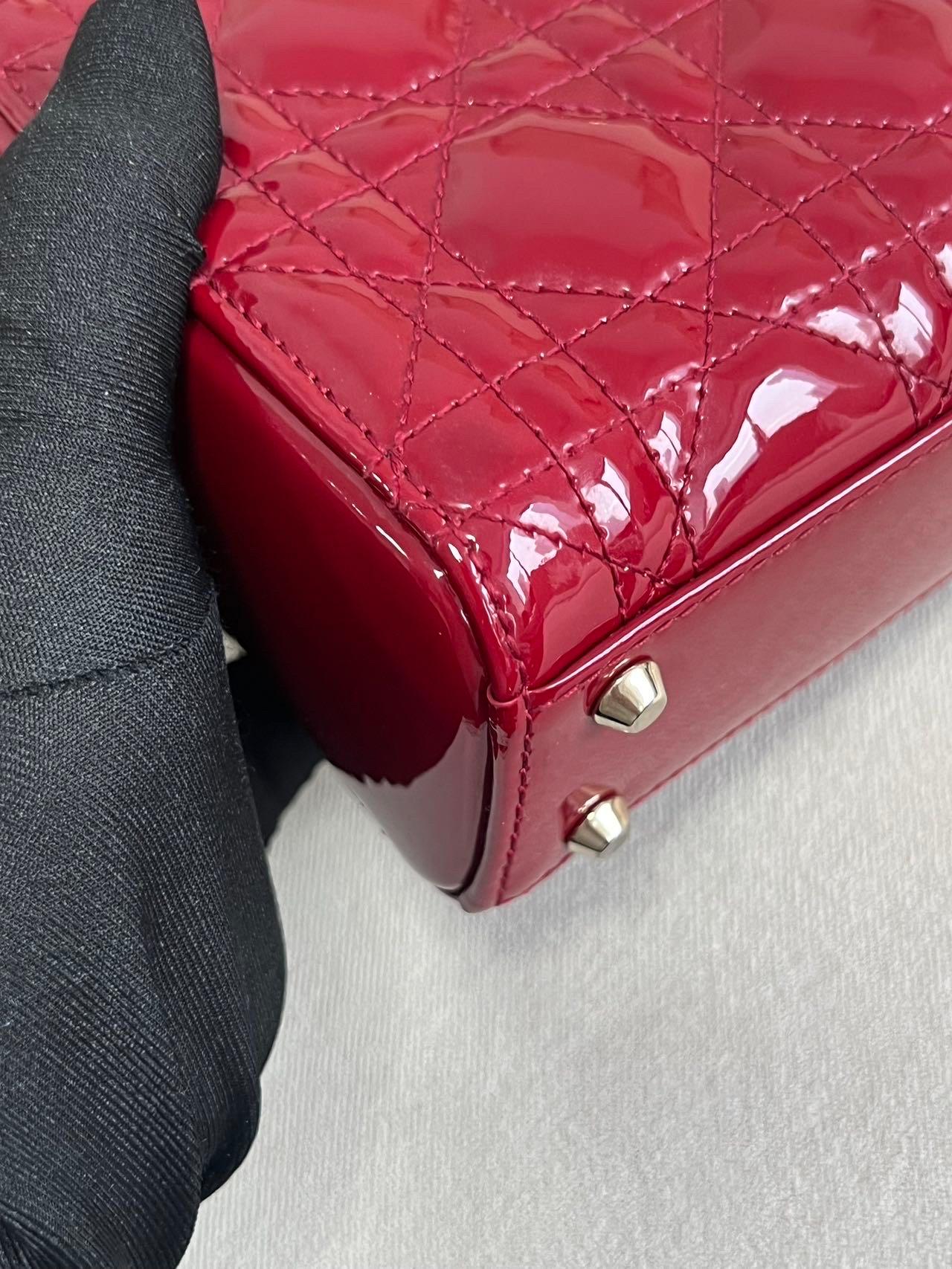 Lady Dior Mini Handbag Burgundy Red Patent Leather Gold-tone Chain Strap 2020 For Sale 5