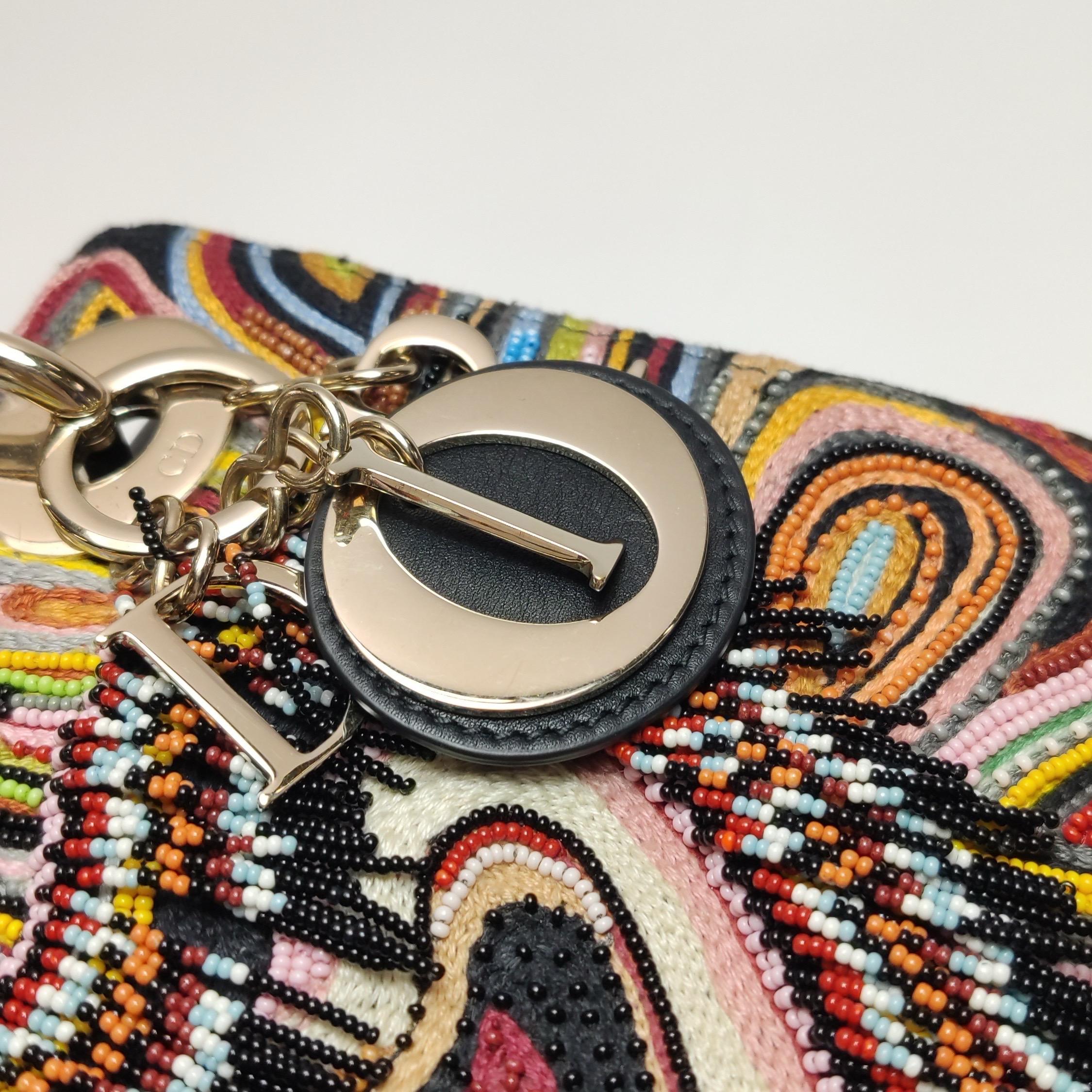 Lady Dior Mini Edition Limitée Sac à main en cuir noir multicolore avec perles 2018 en vente 4
