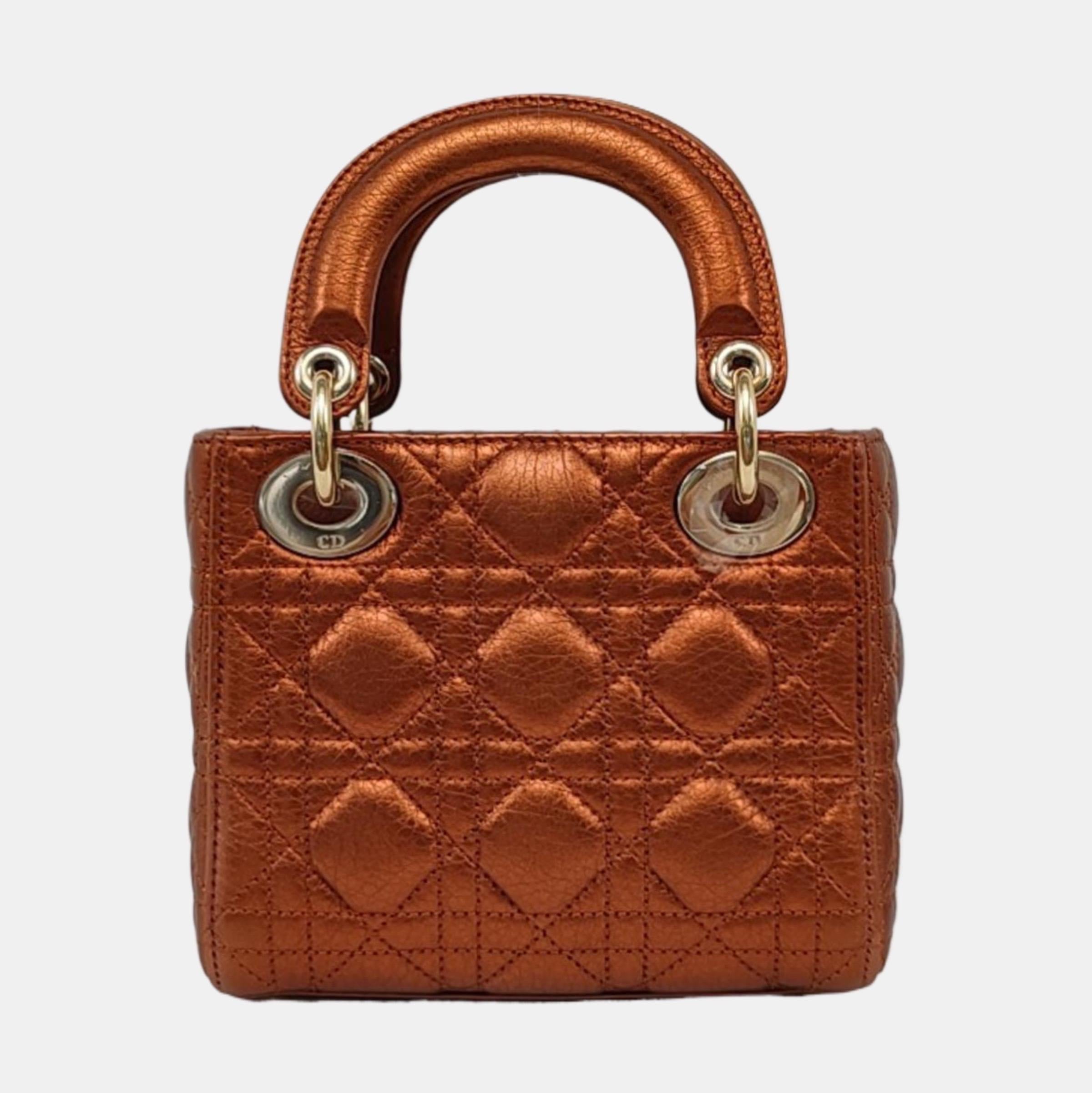 Lady Dior Mini Metallic Ziegelrot Kalbsleder Gold Hardware Lederband Damen im Angebot