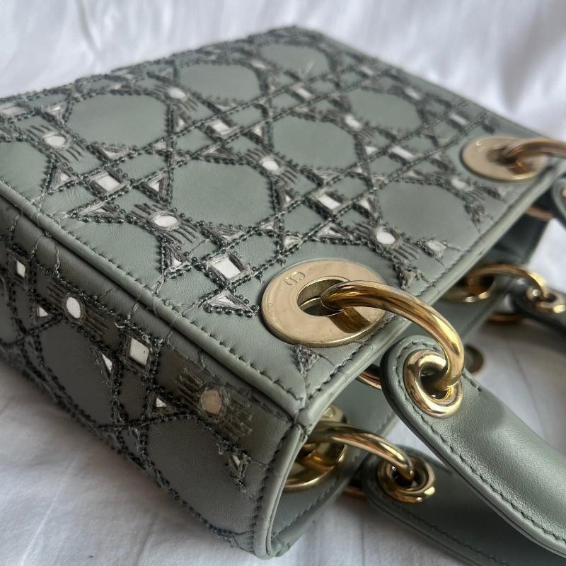 Lady Dior Mini Metallic Kalbsleder Perlen und Spiegel Gold Hardware 2020 im Angebot 6