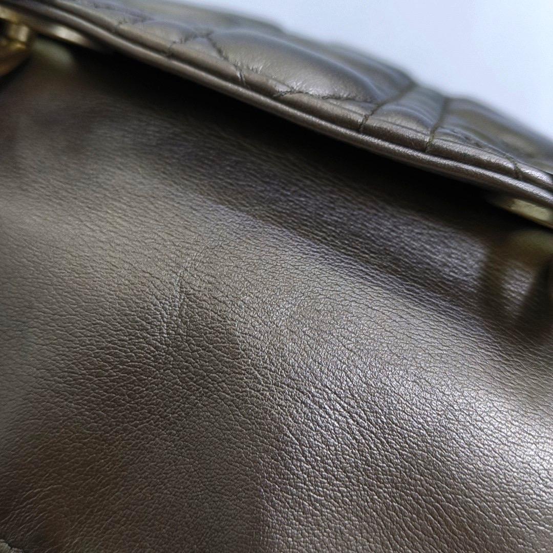 Lady Dior Mini Metal Copper Gold Cannage Lambskin Gold Hardware Chain Strap en vente 4
