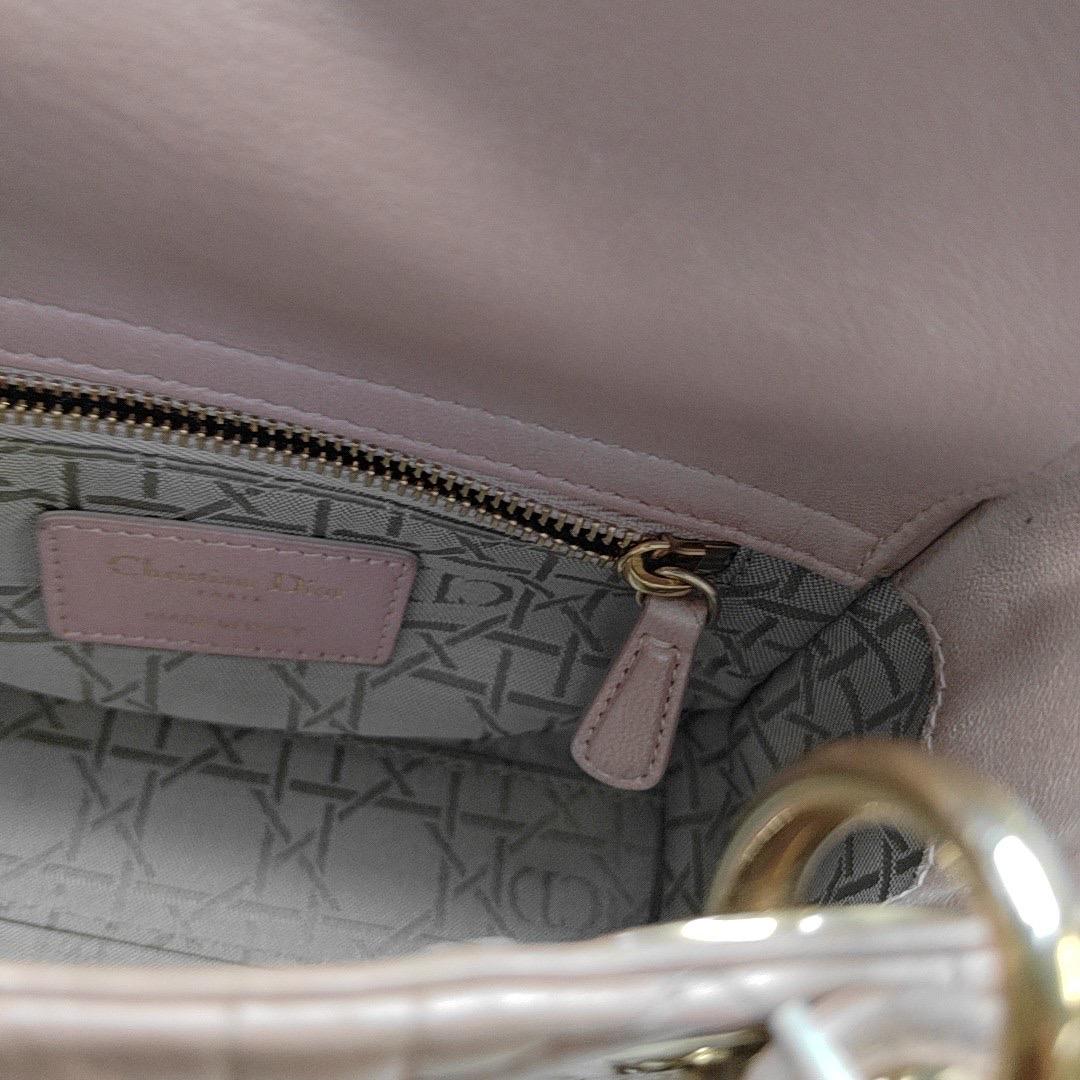 Lady Dior Mini Pearlescent Pink Lambskin Leather Gold HW Chain Strap For Sale 10
