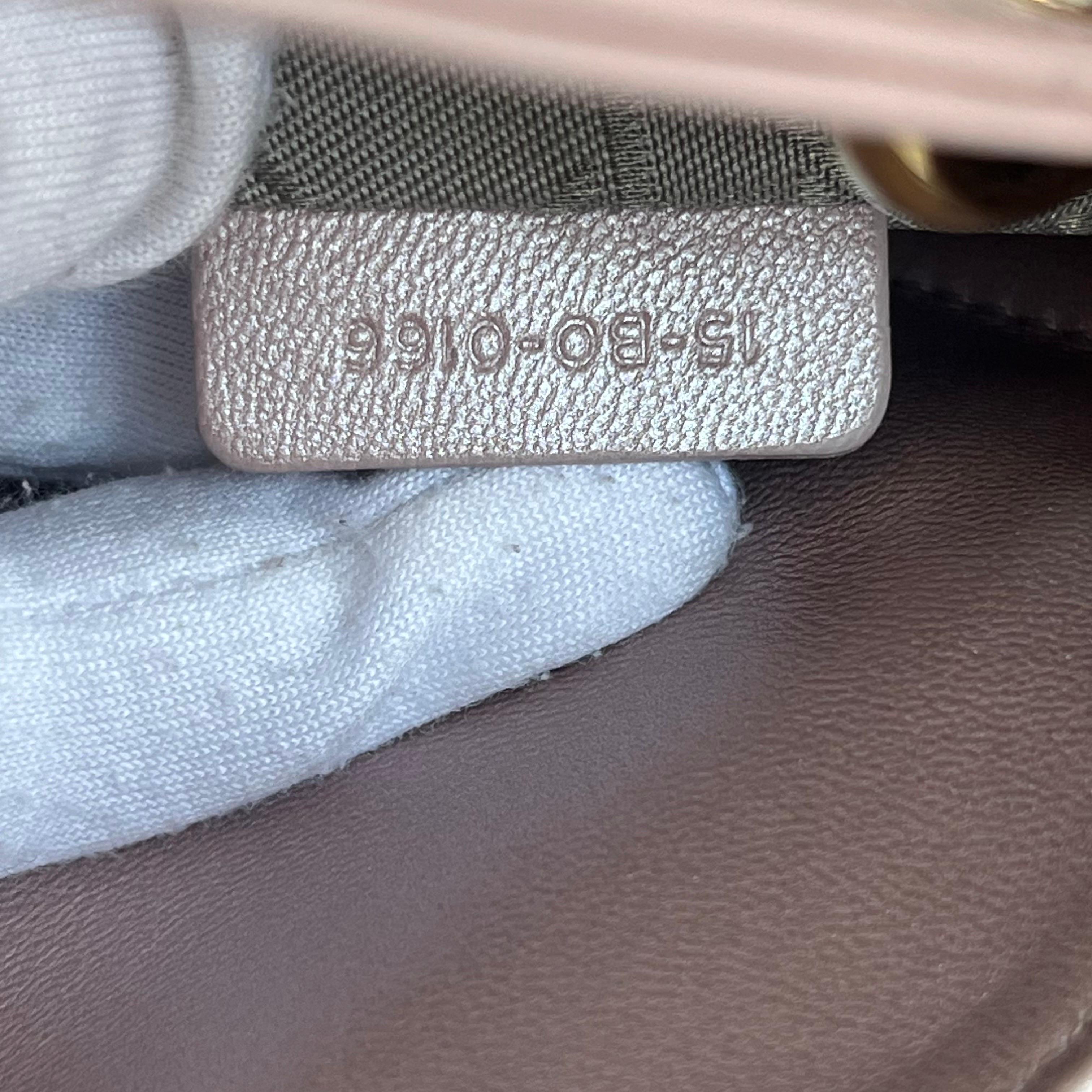 Lady Dior Mini Piel de cordero rosa nacarada Correa de cadena HW dorada en venta 12