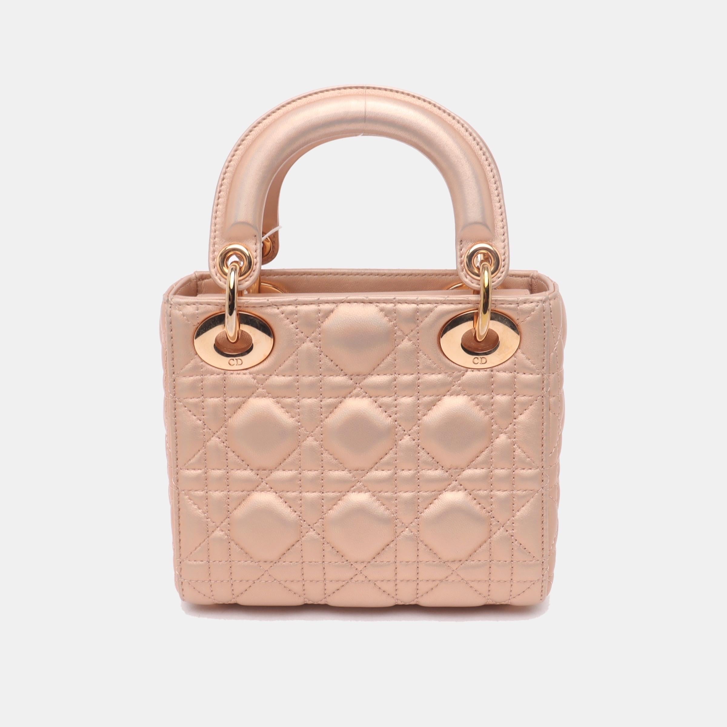 Lady Dior Mini Pink Irediscent and Metallic Cannage Lambskin Handbag In Excellent Condition For Sale In AUBERVILLIERS, FR