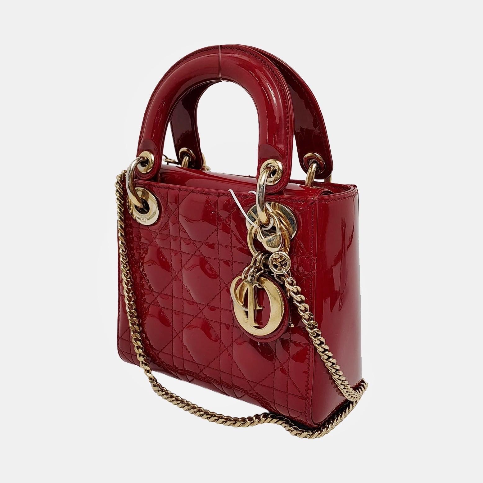 Lady Dior Mini Red Patent Leather Gold HW Chain Strap In Good Condition In AUBERVILLIERS, FR
