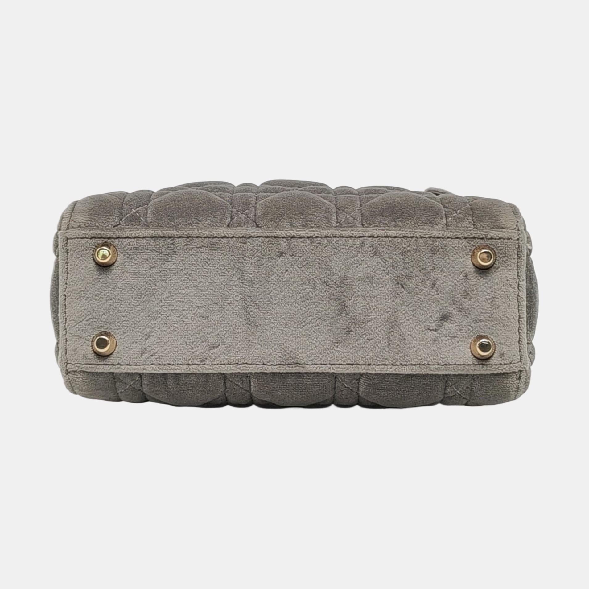 Lady Dior Mini velours gris Cannage or Bracelet en chaîne en vente 1