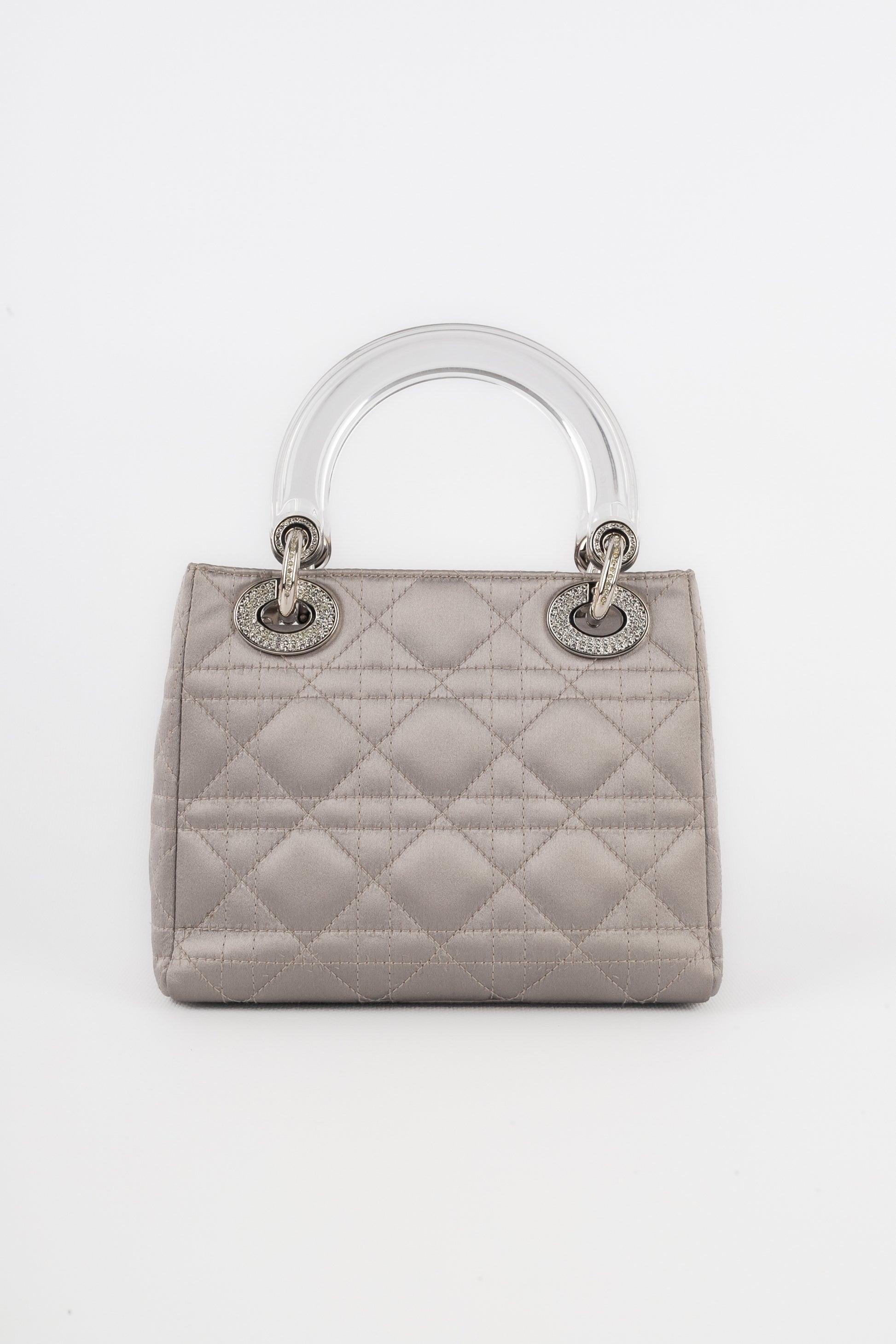 Gris Mini sac Lady Dior gris perlé en vente
