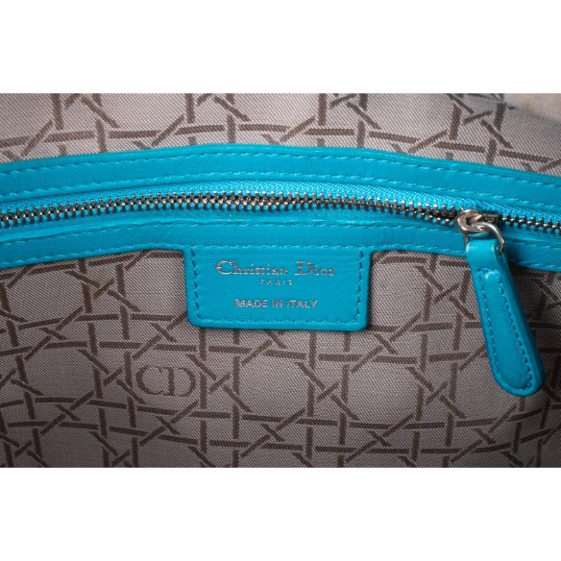 Lady Dior Quilted Turquoise Blue Leather Bag Large Zip, 2013 For Sale 5