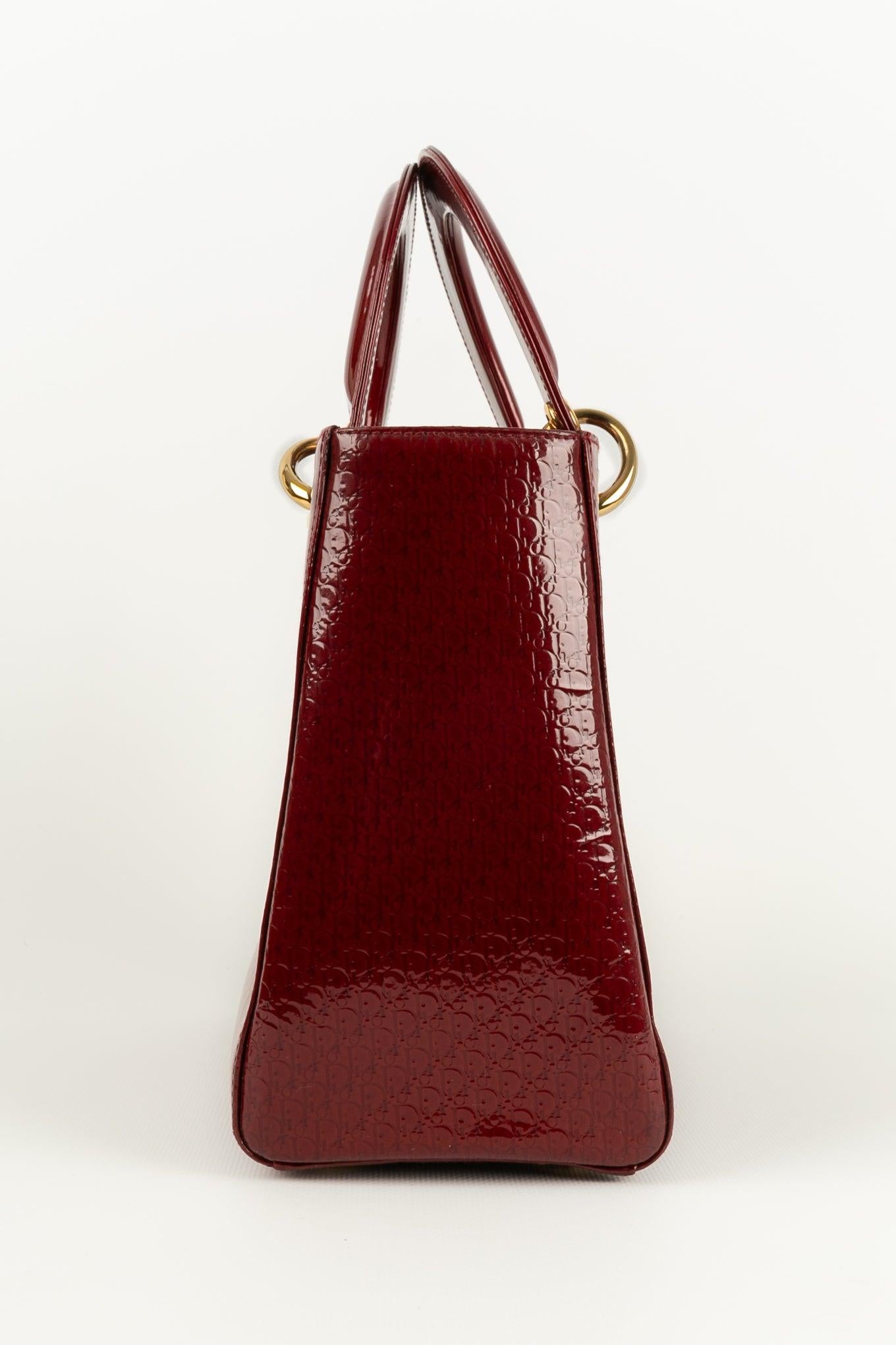 Lady Dior Rote Lacklederhandtasche im Angebot 1