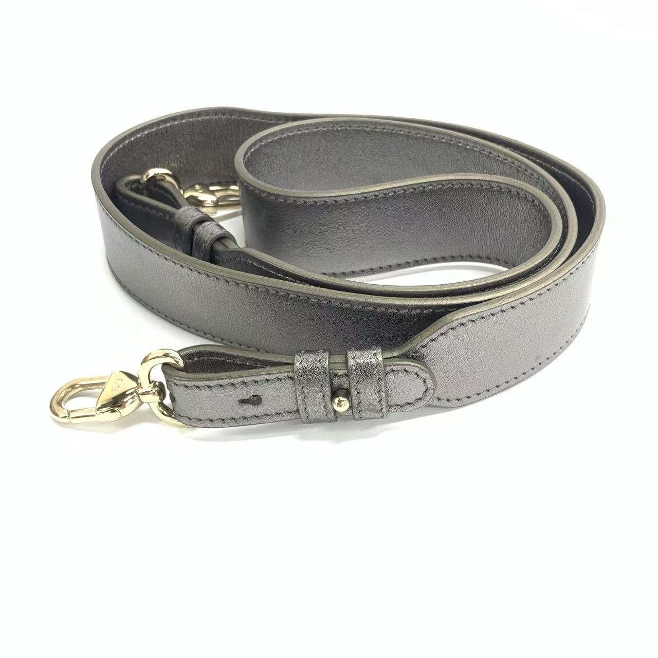 Lady Dior Kleine ABCdior Metallic Grau Cannage Lammfell Handtasche mit Riemen 2019 im Angebot 8