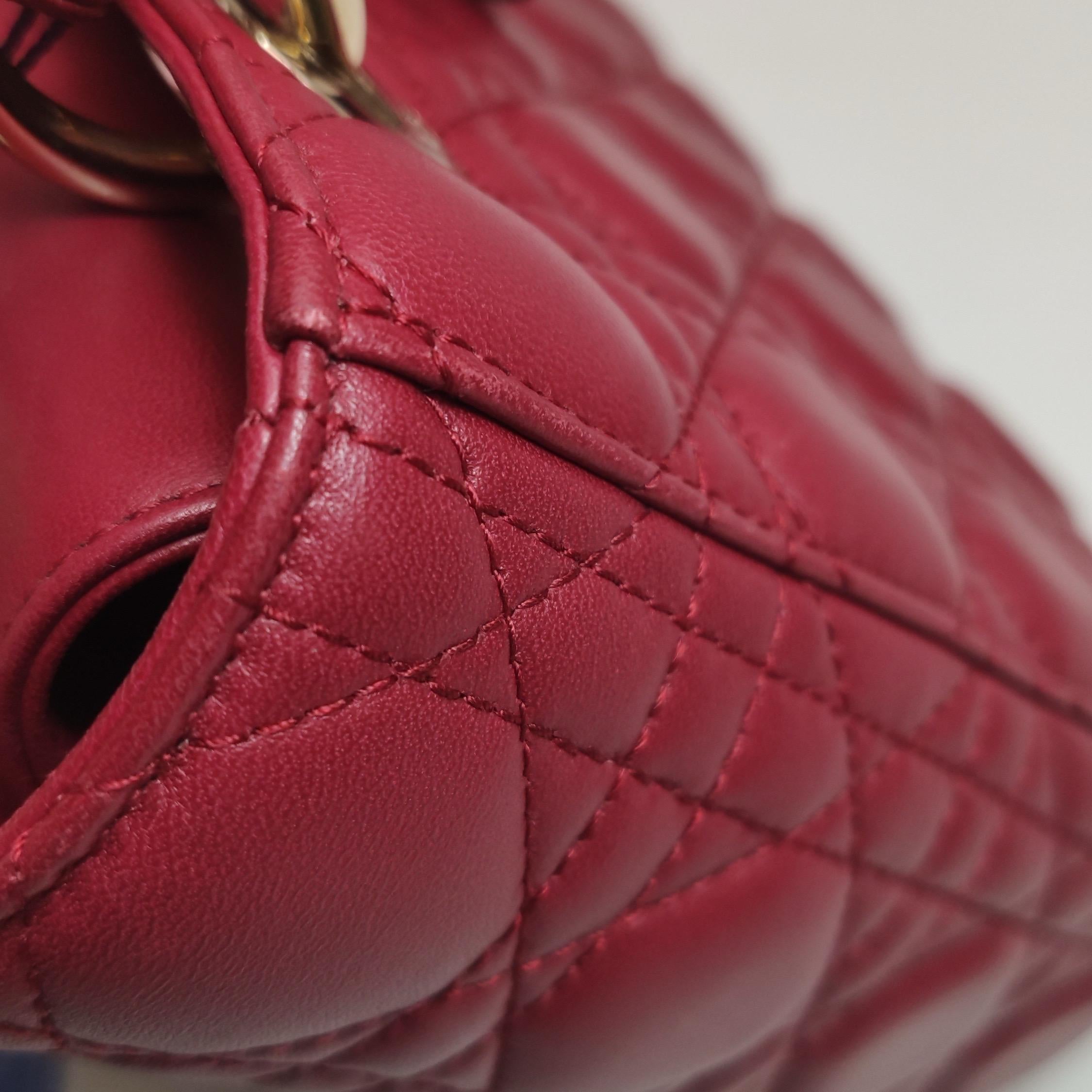 Lady Dior Petit My Abcdior Bourgogne Lambskin Cannage Cuir Or Hardware 2017 en vente 10