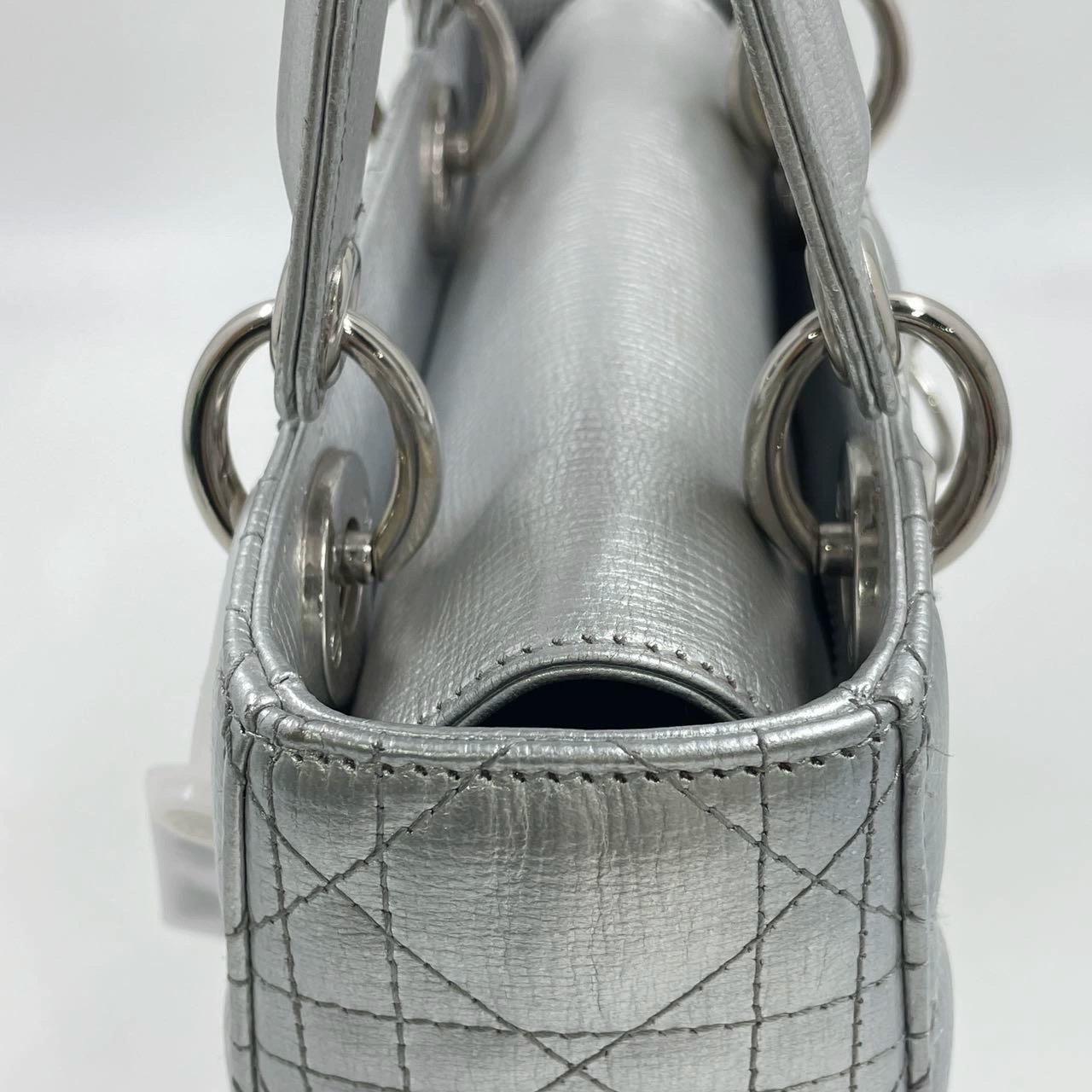 Lady Dior Small My Abcdior Argento in pelle d'agnello 2016 in vendita 10