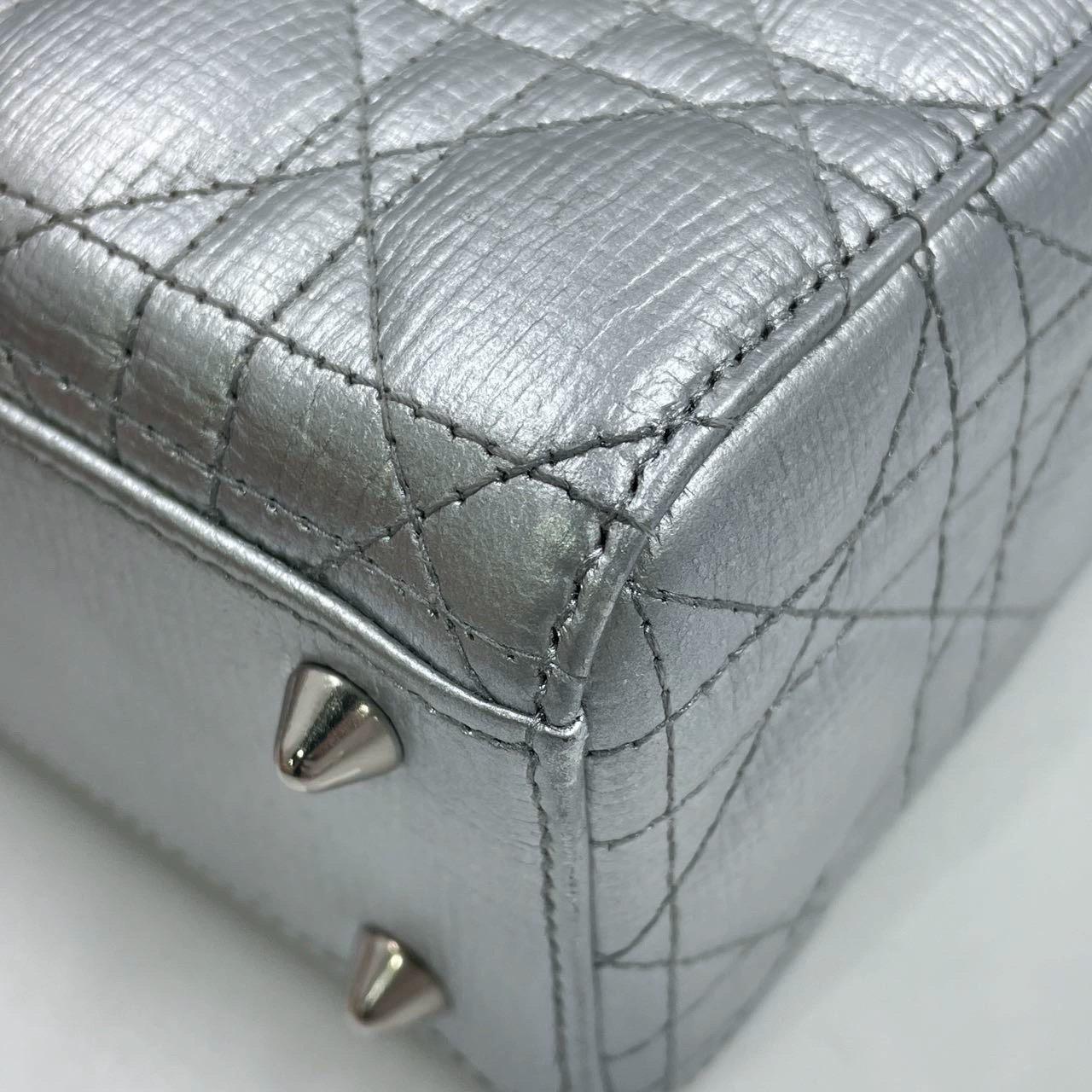 Lady Dior Small My Abcdior Argento in pelle d'agnello 2016 in vendita 12
