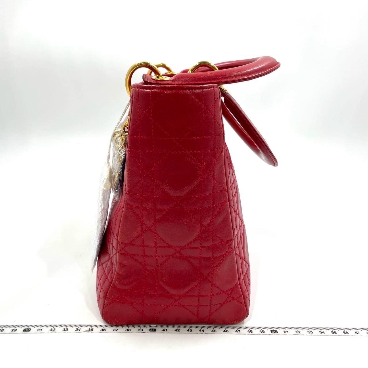 Lady Dior Vintage Medium Rouge en cuir d'agneau et or Pour femmes en vente