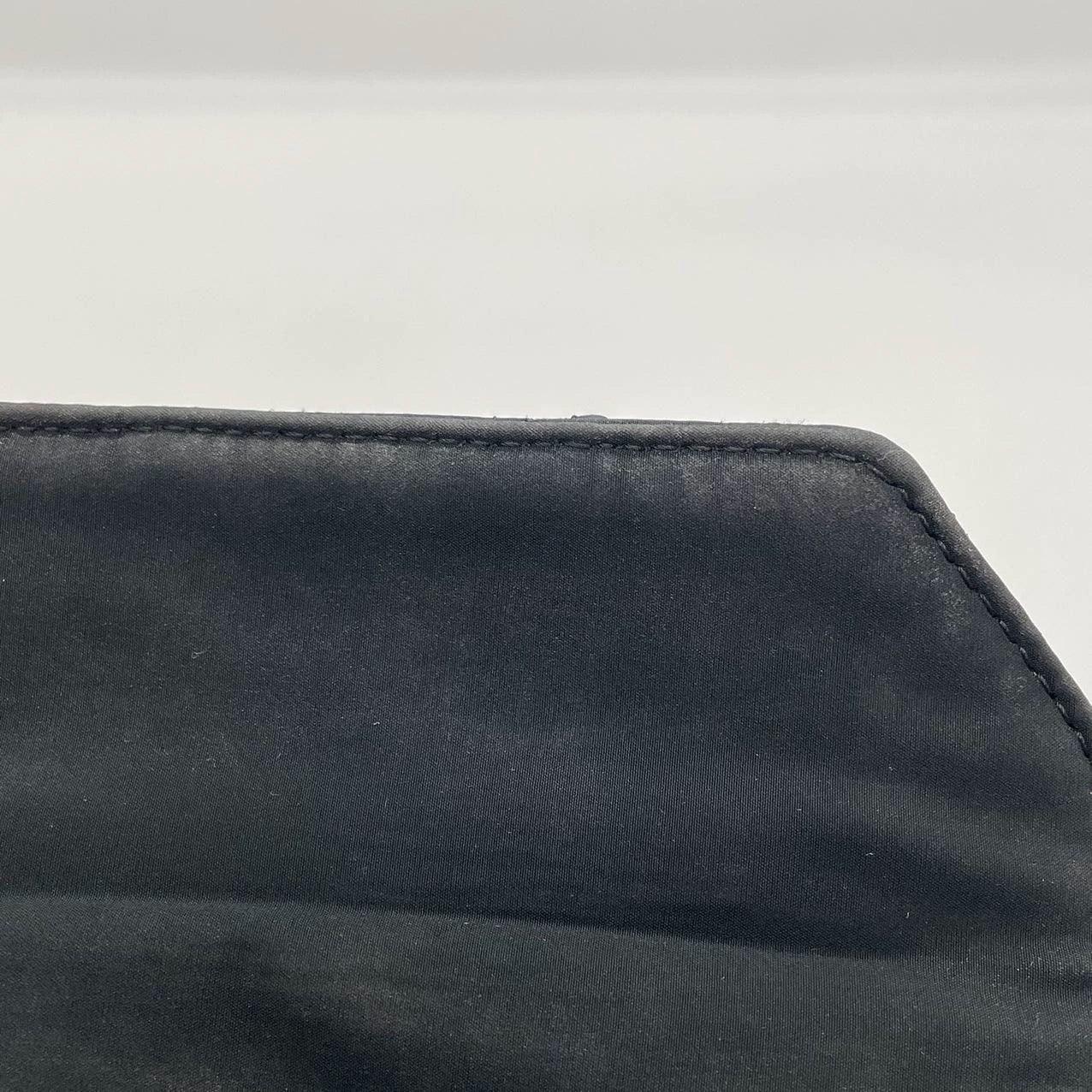 Lady Dior Vintage Schwarzer Mini-Stoff mit gelbgoldenenen Beschlägen, Vintage im Angebot 13