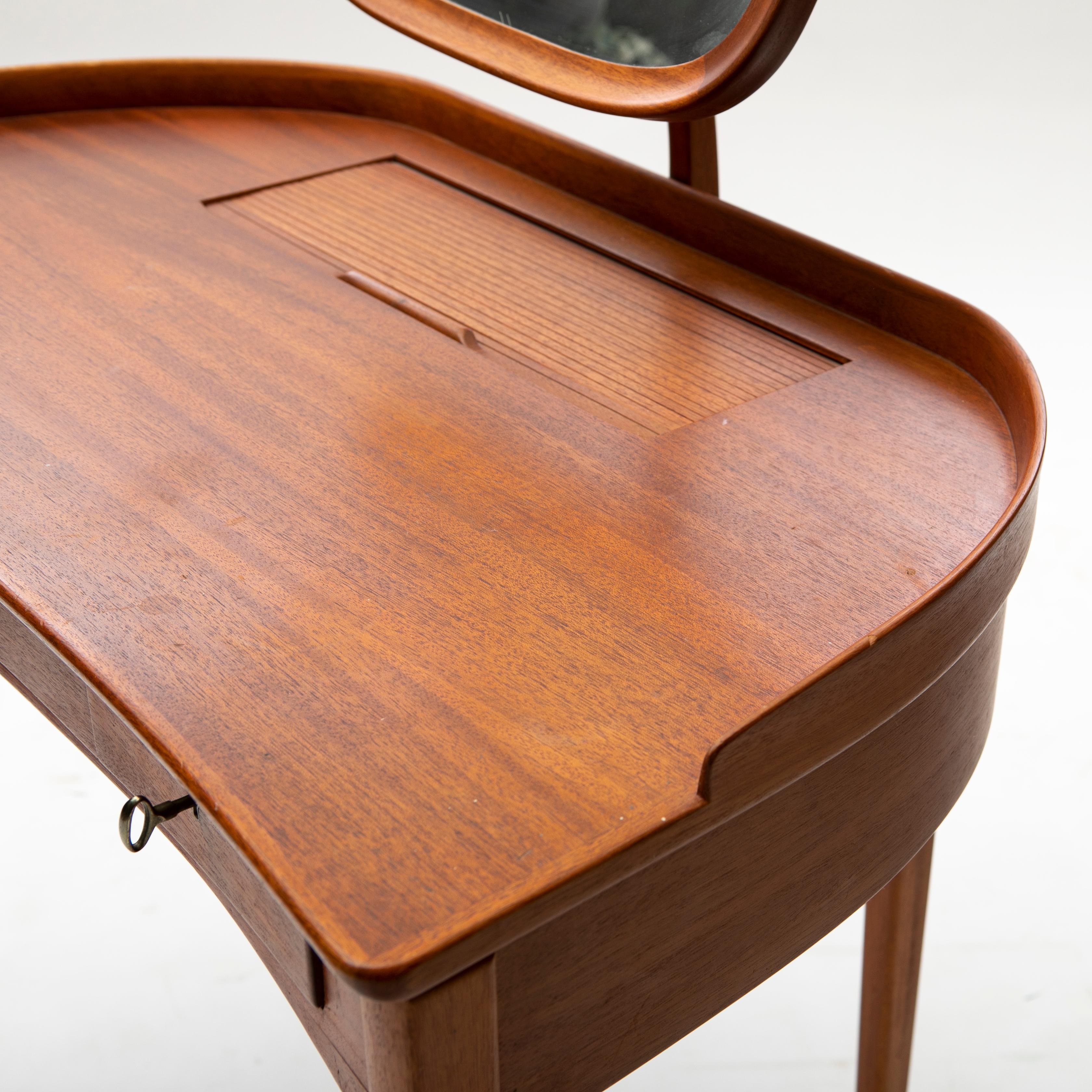 Lady Dressing Table / Vanity, Model 'Birgitta', and Chair by Carl Malmsten 2