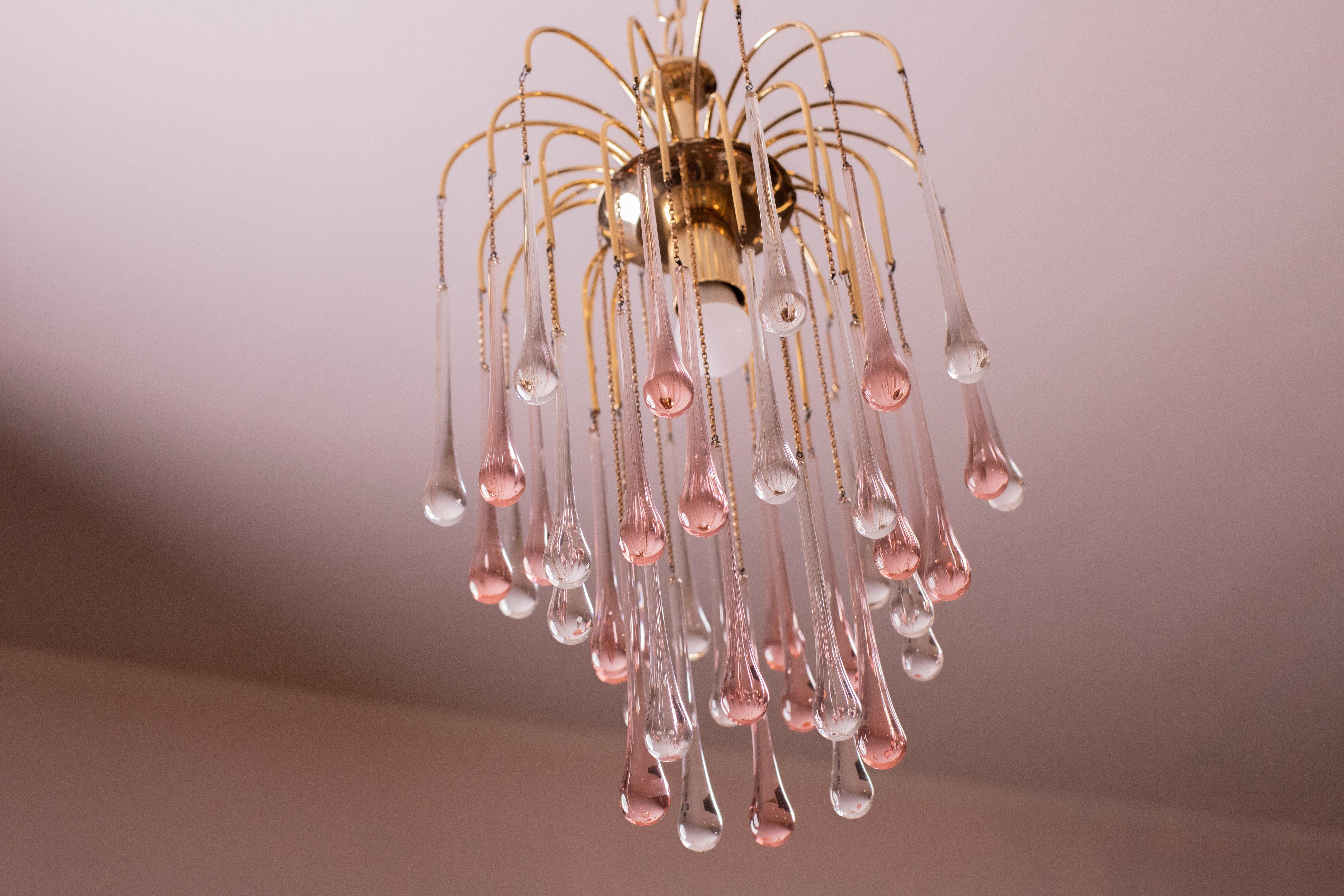 Lady Grace, Chandelier with Pink and Transparent Pendants, Murano Glass, 1970s For Sale 3