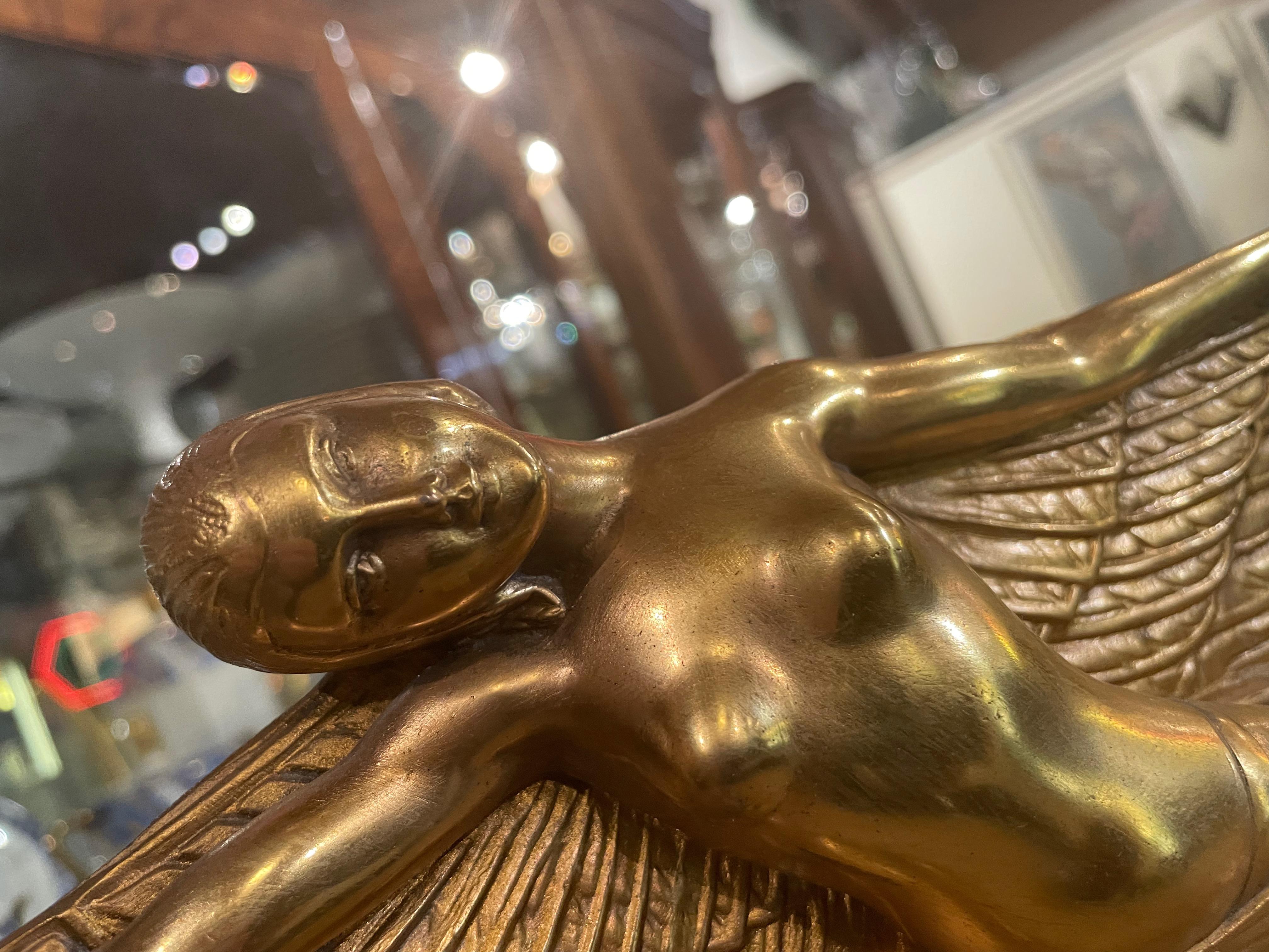 Lady Icarus Gilded Art Deco Statue Adorns Marble French Clock In Good Condition For Sale In Oakland, CA