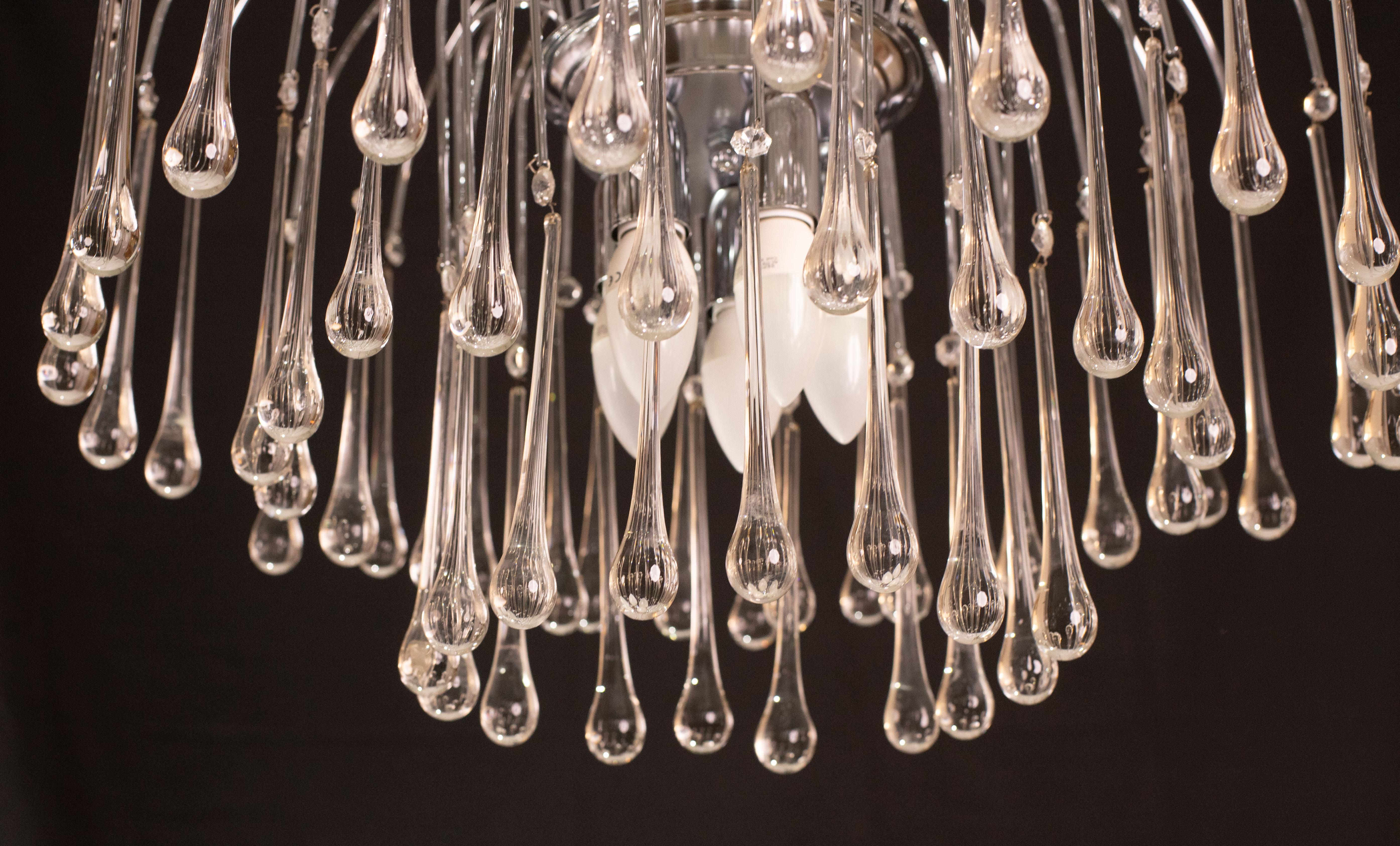 Lady Isabelle Murano Chandelier White Drops, 1980s For Sale 5