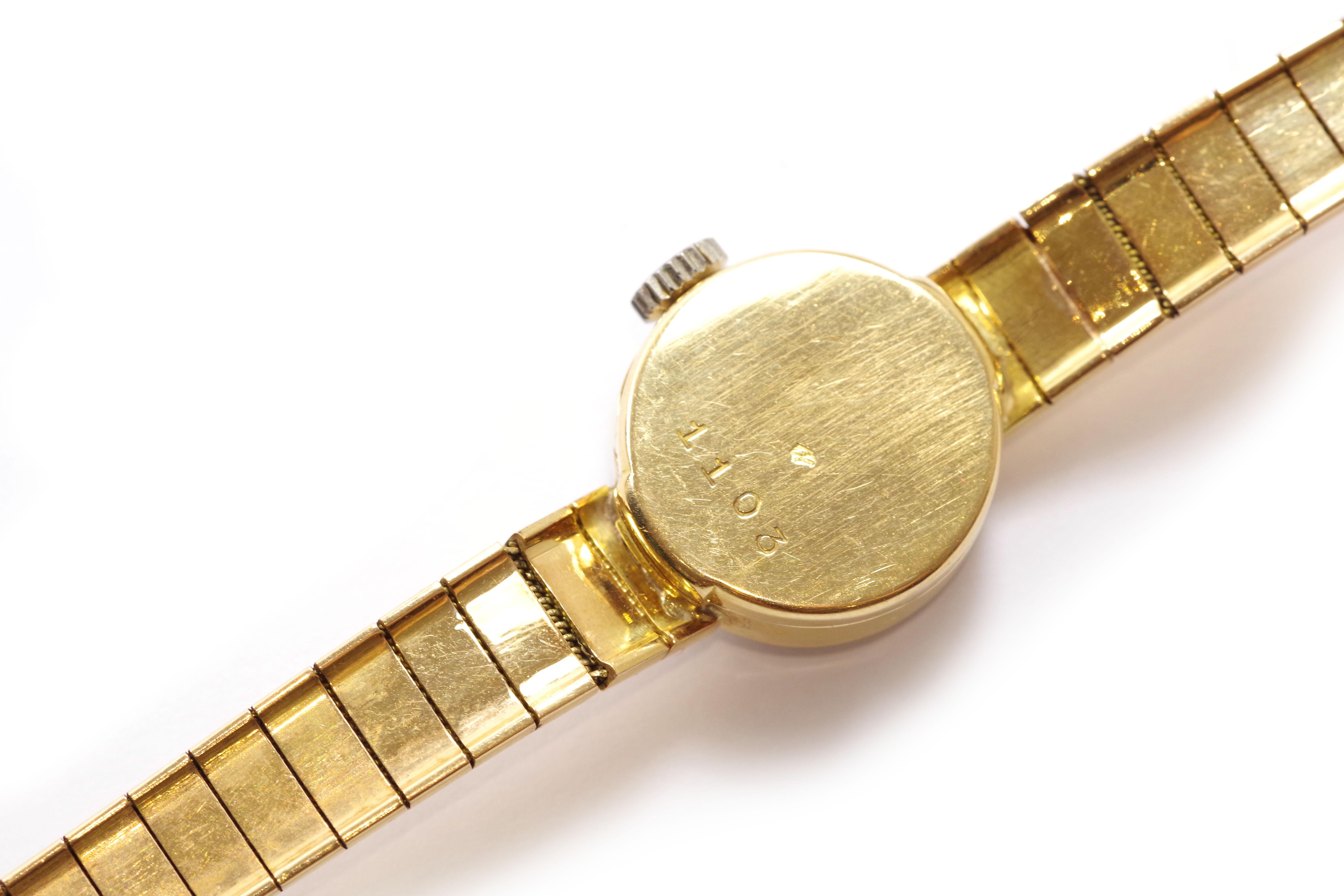 Women's or Men's Lady Kody gold watch in 18k yellow gold For Sale