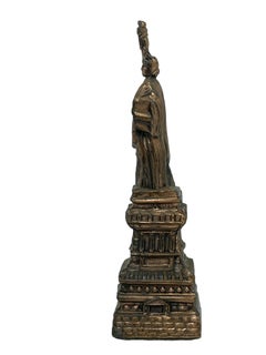 Lady Liberty Souvenir Building Vintage, USA, 1960s