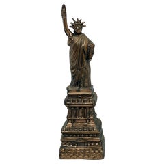 Lady Liberty Souvenir Building Vintage, USA, 1960s