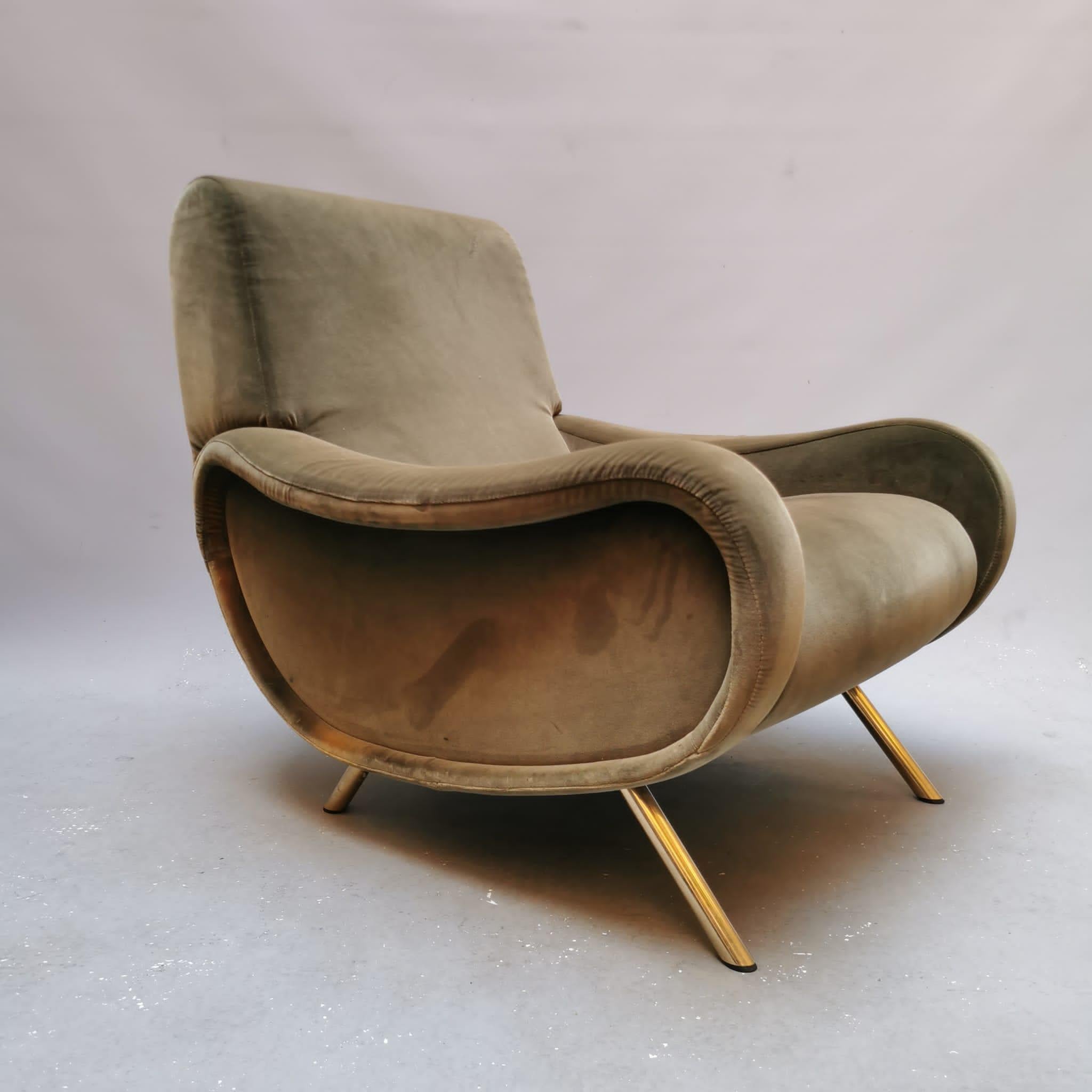 Lady chair in green velvet by Marco Zanuso for Arflex In Good Condition For Sale In Milano, Lombardia