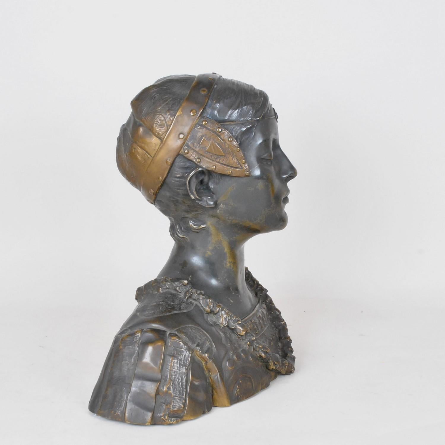 Lady of Florence, Bronze Bust, Signed Grange-Colombo, Late 19th Century In Good Condition In MARSEILLE, FR