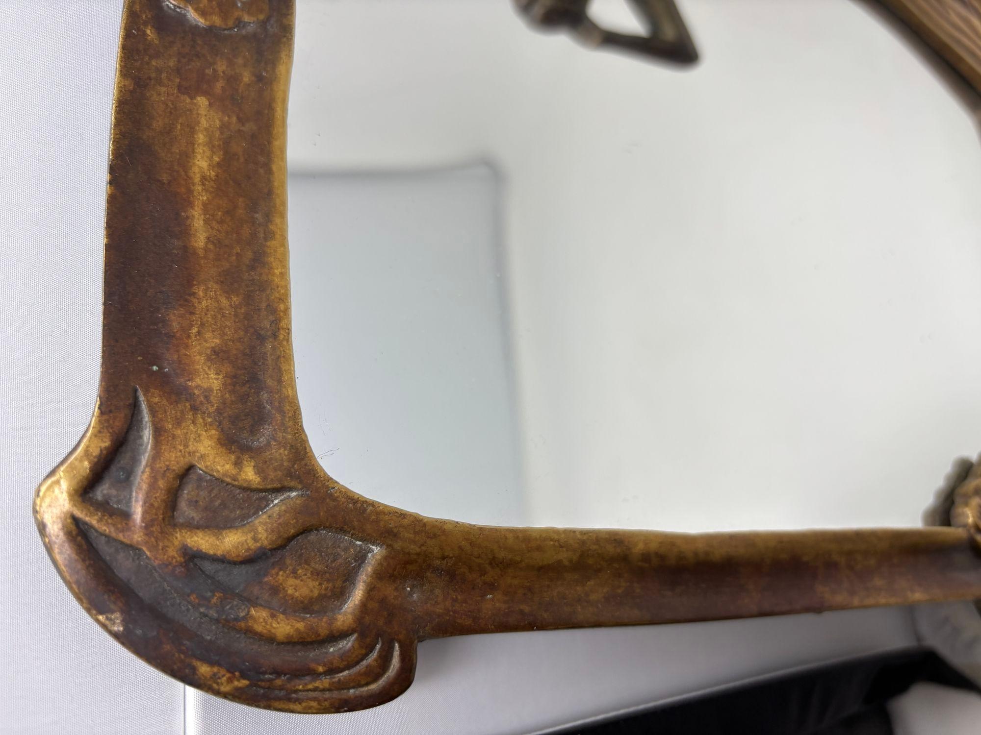 Lady of the Lake Antique Art Nouveau Bronze Mirror Circa 1930 en vente 5