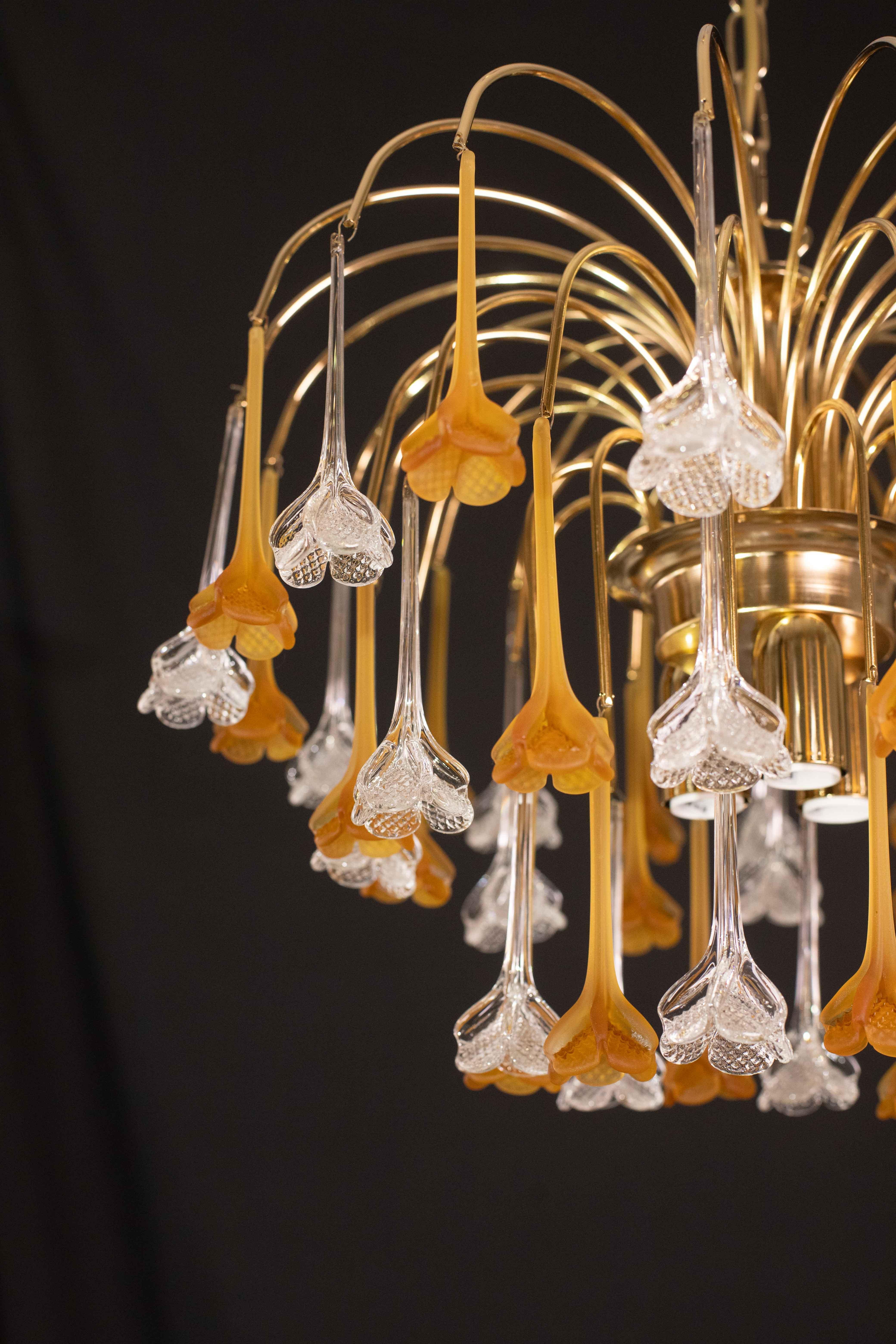 Lady Orange, Chandelier with Orange & Transparent Pendants, Murano Glass, 1970s For Sale 8