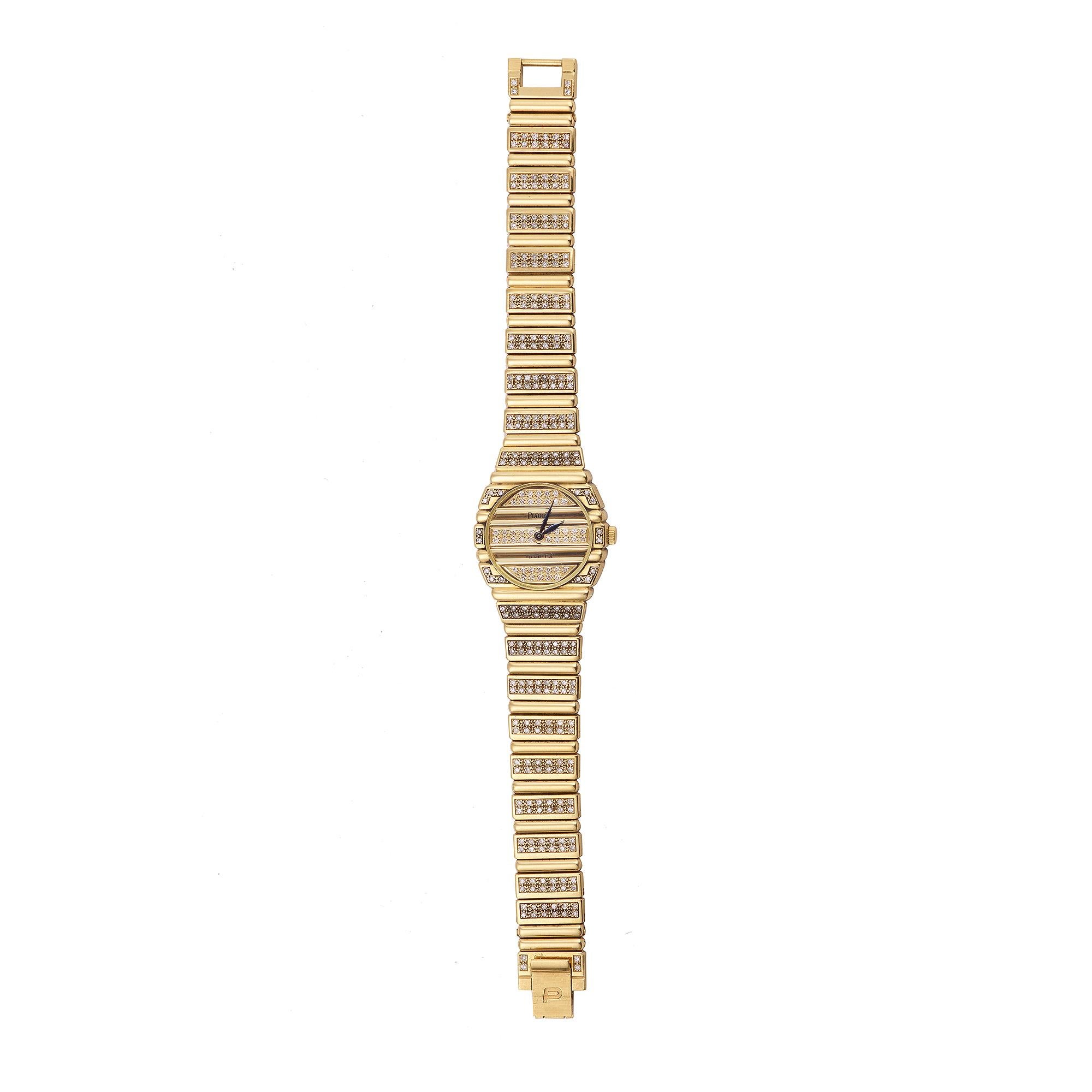 Beautiful Piaget “Polo” watch in yellow gold set with a multitude of small brilliant-cut diamonds.Circa 1980-1990.

Quartz movement: 7P3 caliber

Weight of the watch: 81.8 g

Dial diameter: 24 mm (0.948 inches)

Strap length: 16 cm (6.299