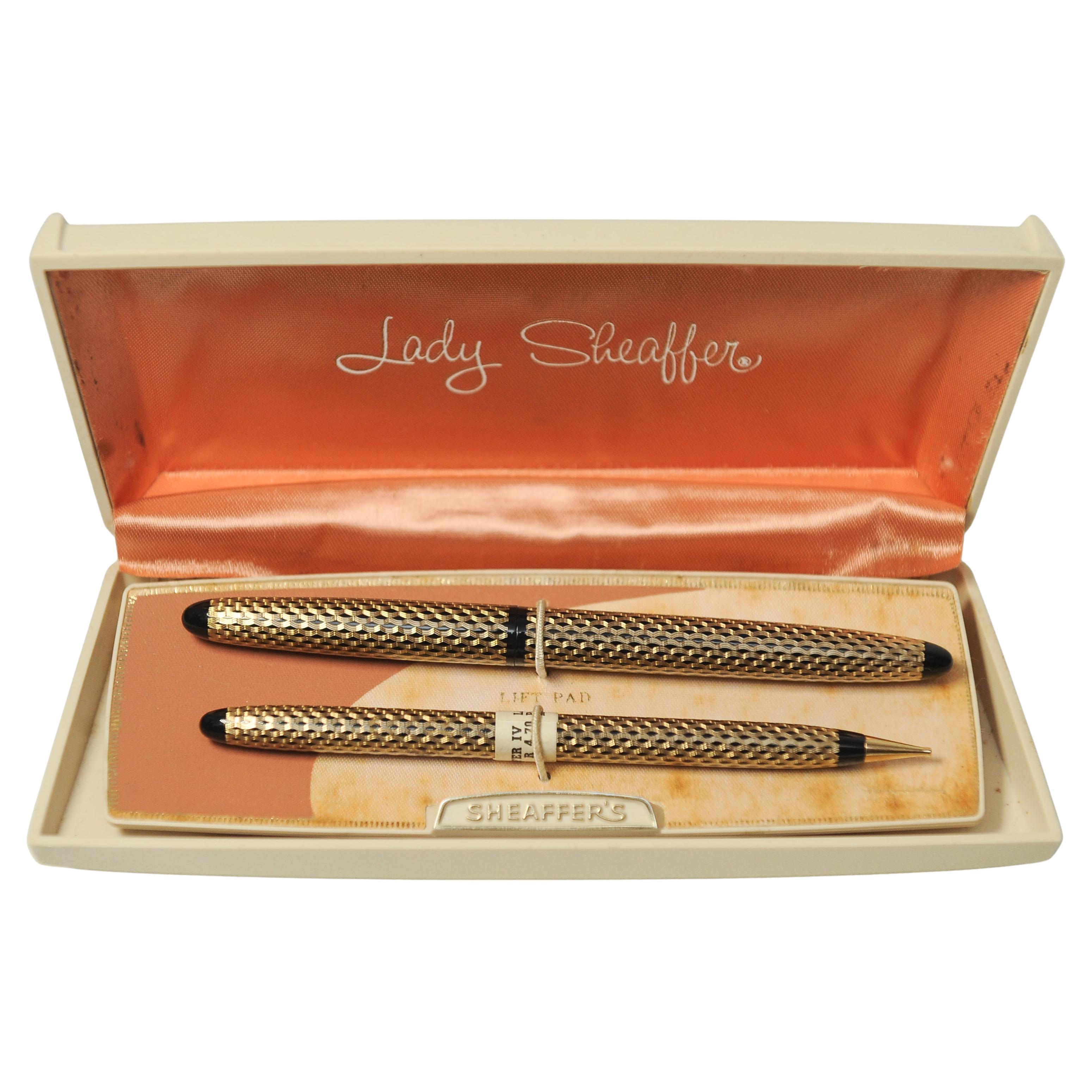 Lady Schaeffer Brunnenstift mit 14k Nib & Mechanischer Bleistift in Karton Set (20. Jahrhundert) im Angebot