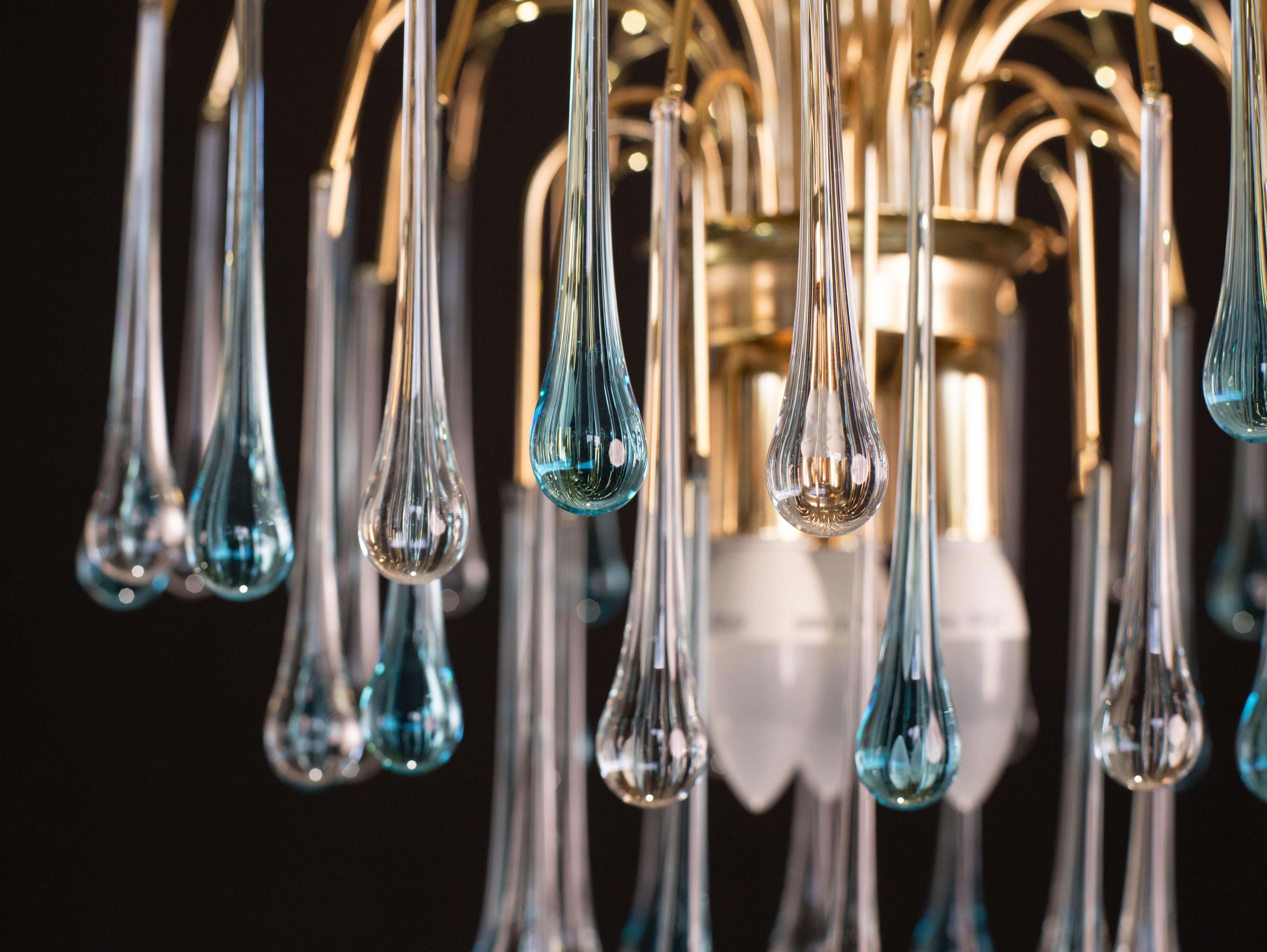 Lady Victoria, Chandelier with Blu and Transparent Pendants, Murano Glass, 1970s For Sale 6