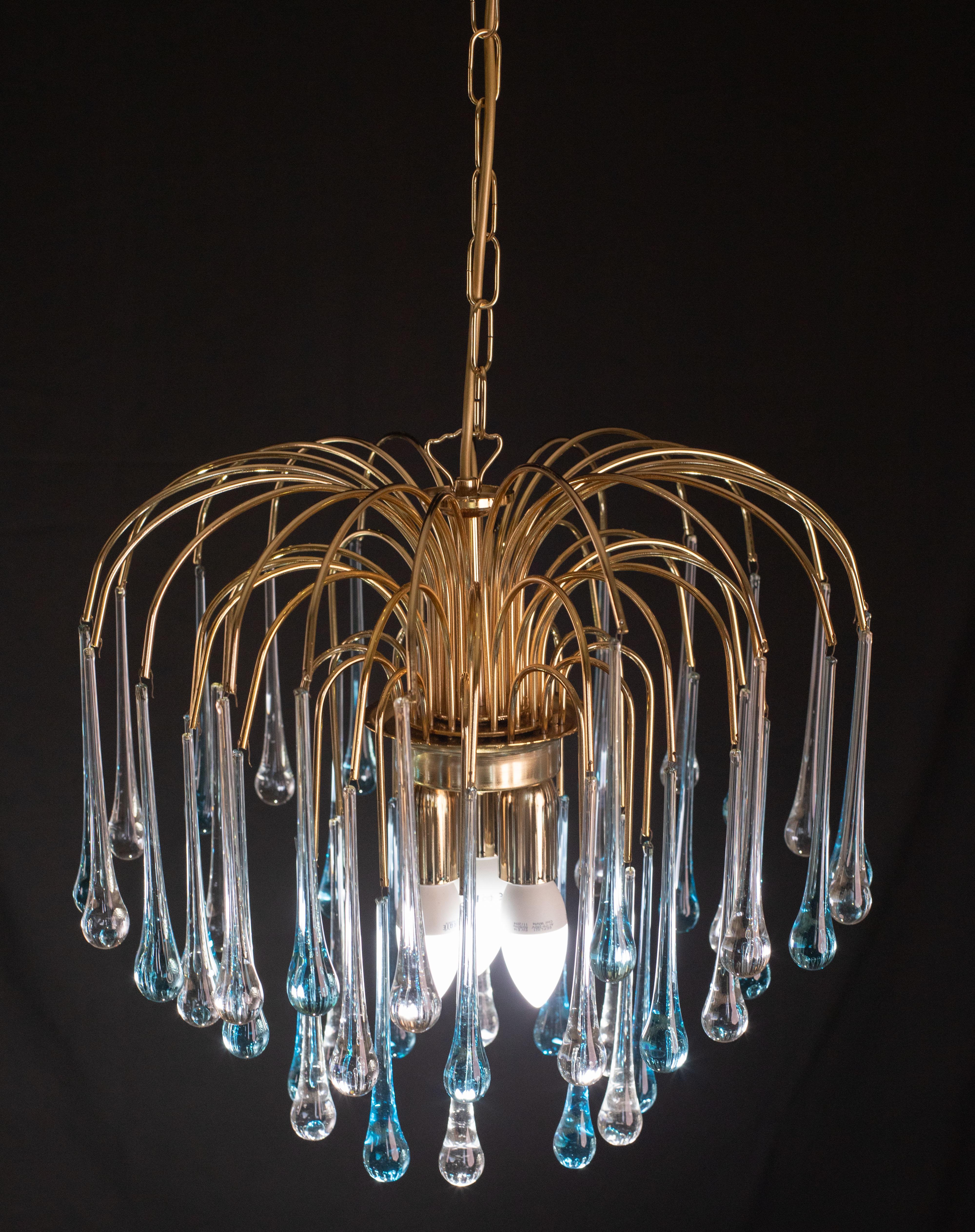 Lady Victoria, Chandelier with Blu and Transparent Pendants, Murano Glass, 1970s For Sale 2