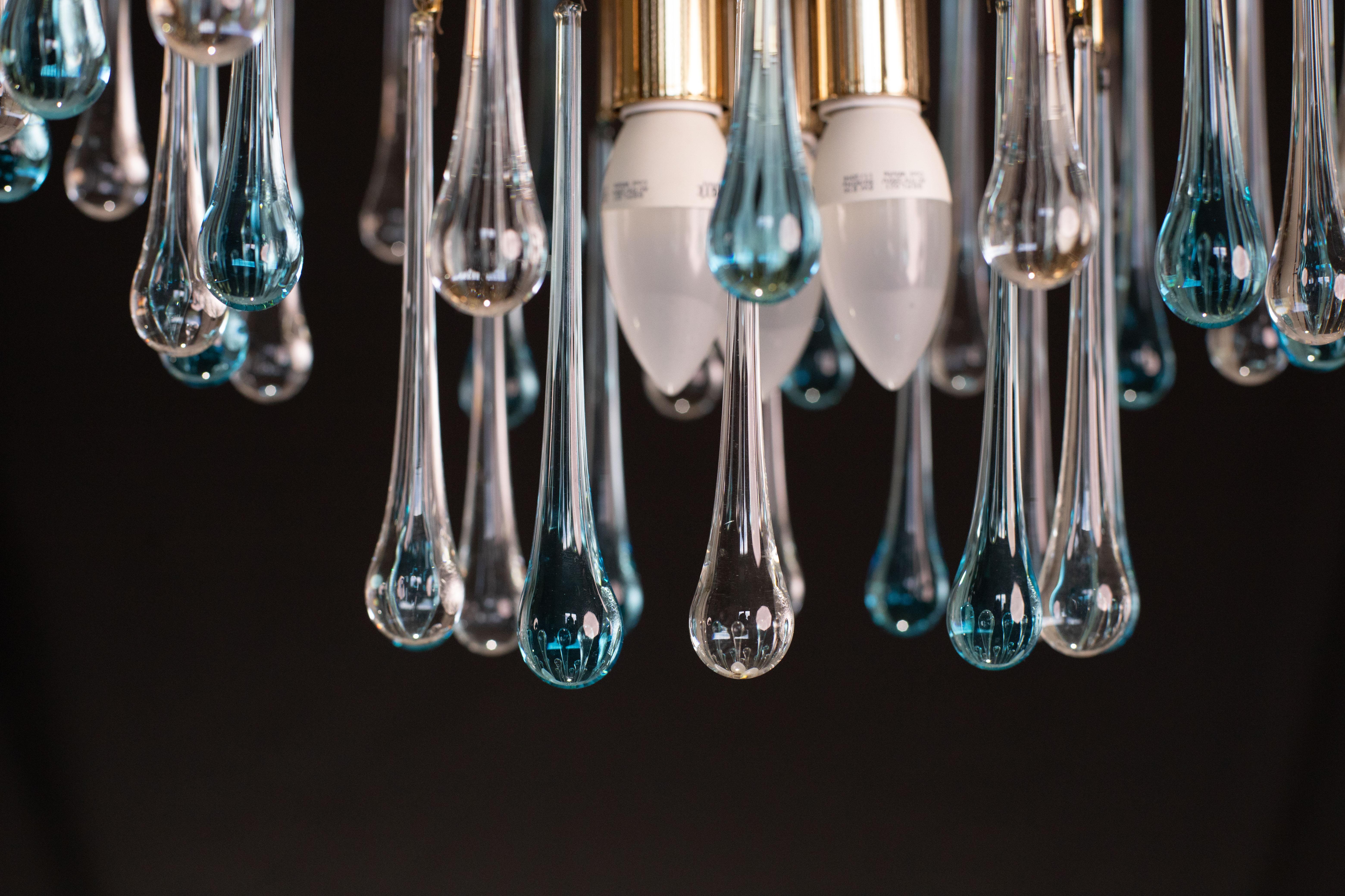 Lady Victoria, Chandelier with Blu and Transparent Pendants, Murano Glass, 1970s For Sale 5