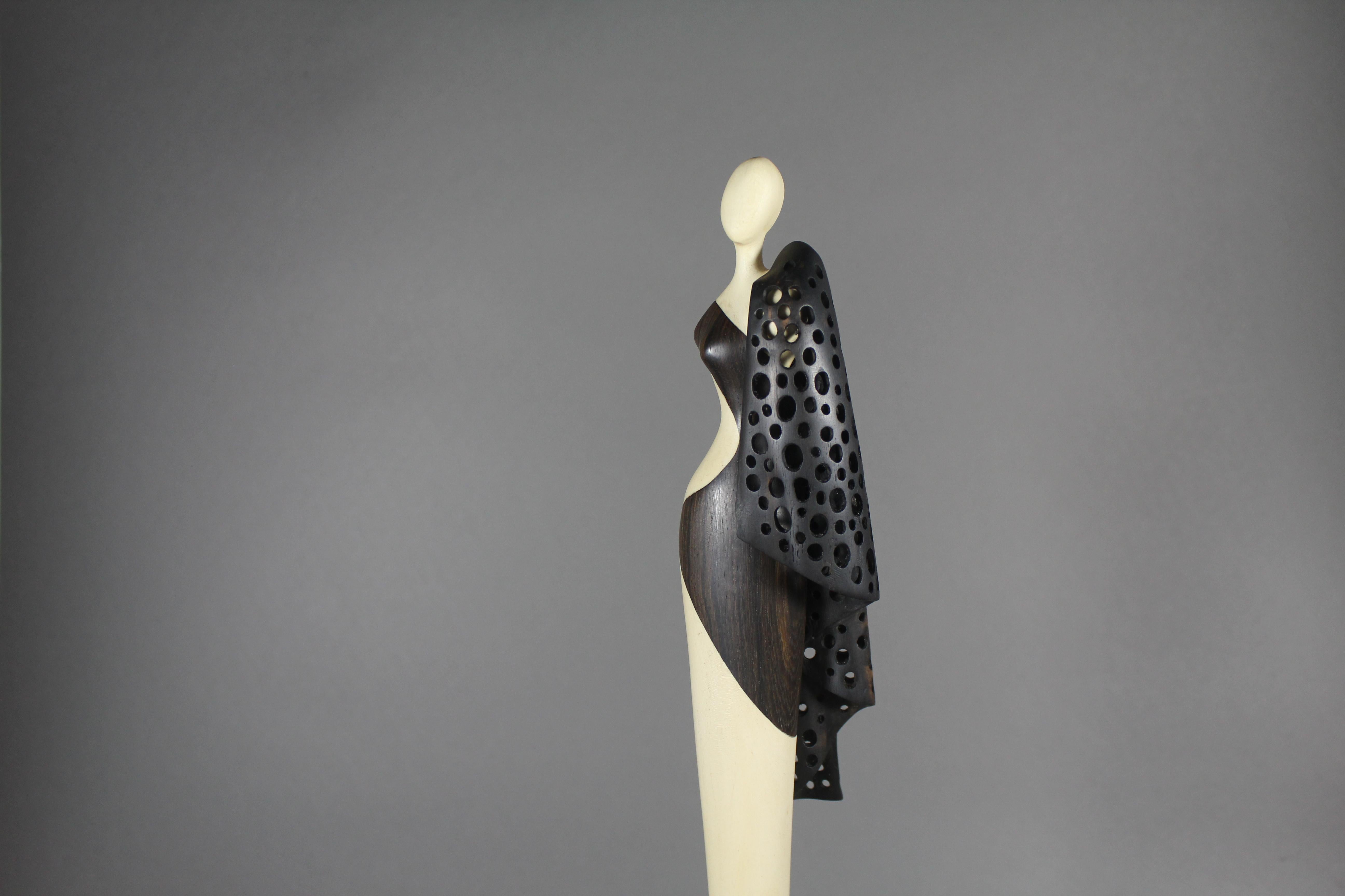Lady with a Black Shawl, Wood sculpture by Nairi Safaryan In New Condition For Sale In Santa Clarita, CA