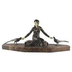 Grand groupe Art Déco « Lady with Birds » de Georges Gori