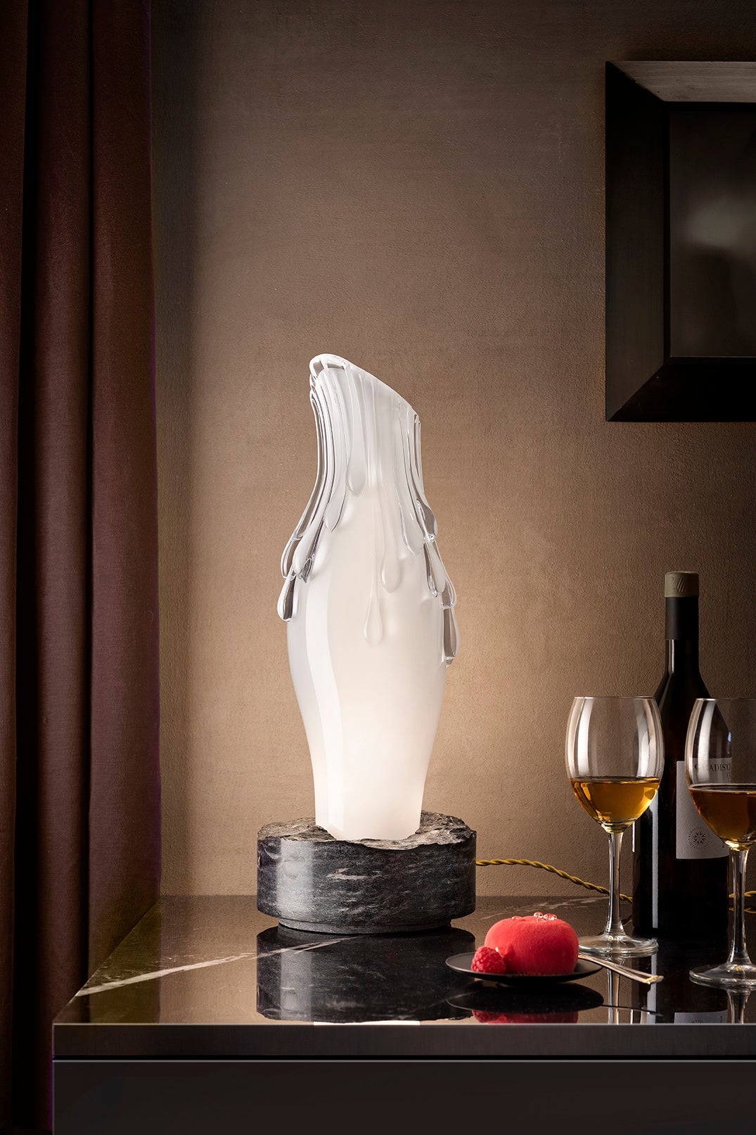 Lady With White Pearl Necklace Murano Glass Decorative Lamp by Aina Kari
One Of A Kind.
Dimensions: D 20 x H 48 cm. 
Materials: Murano glass, marble.

Like a sophisticated woman adorned with a pearl necklace, the Murano drops cascade sensually down
