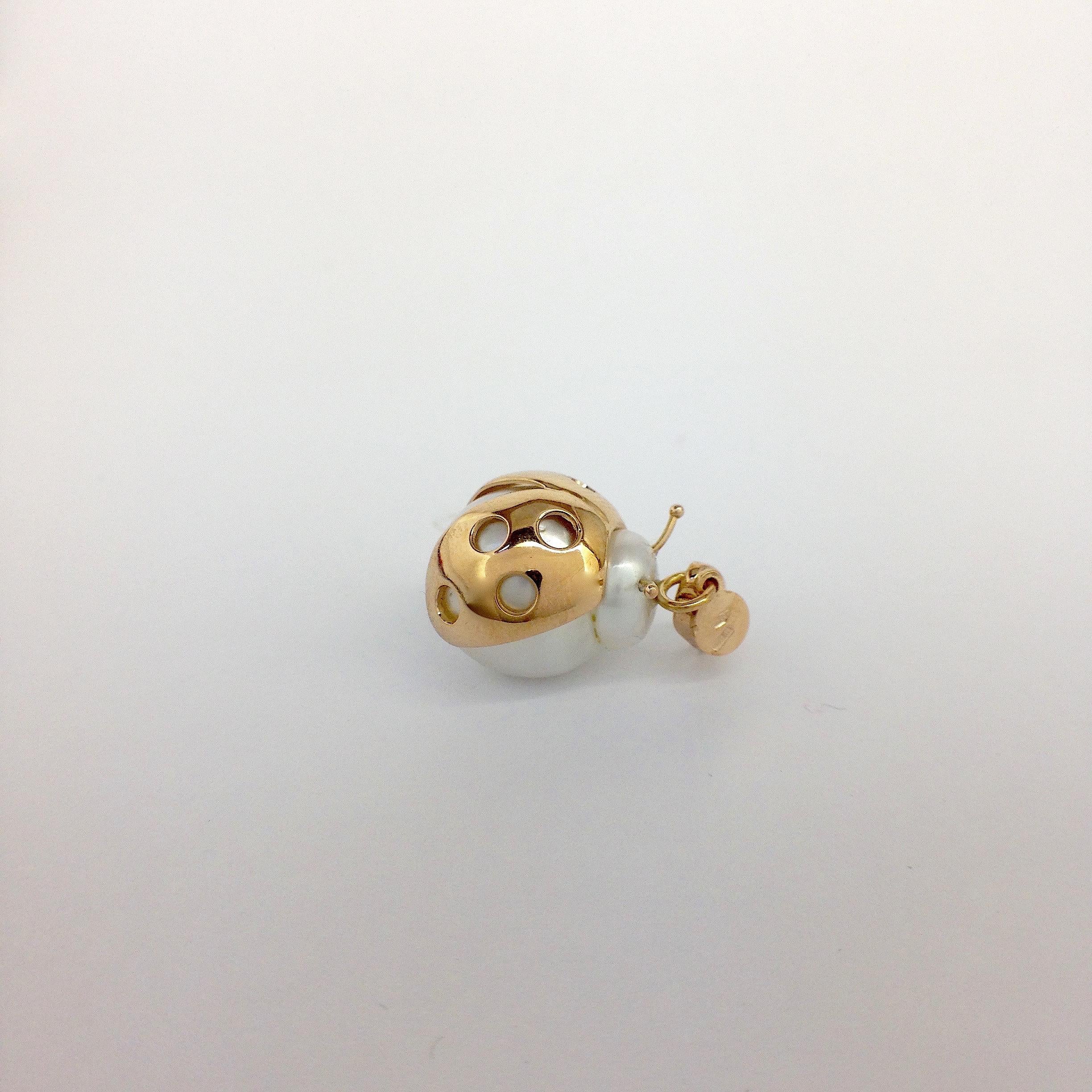 Ladybird/Bug Australian Pearl Red 18 Karat Gold Pendant/Necklace or Charm 1